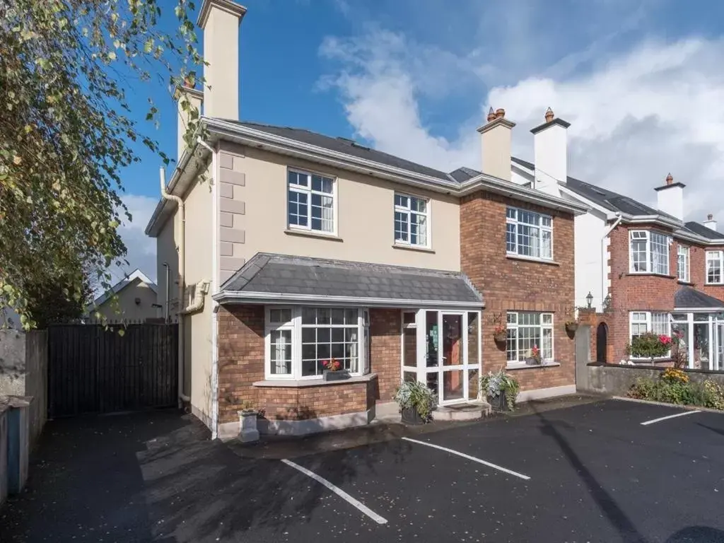 Four Seasons B&B Four Seasons B&B