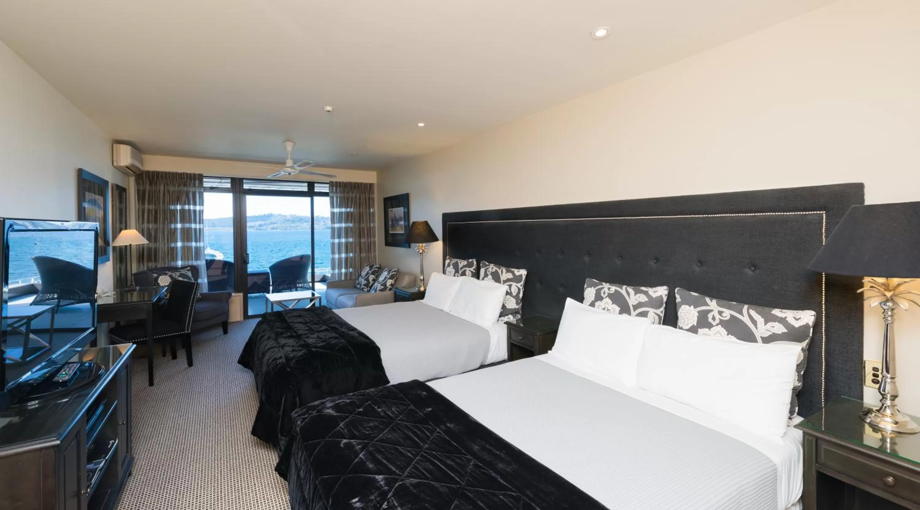 Bedroom, Bed in Millennium Hotel & Resort Manuels Taupo