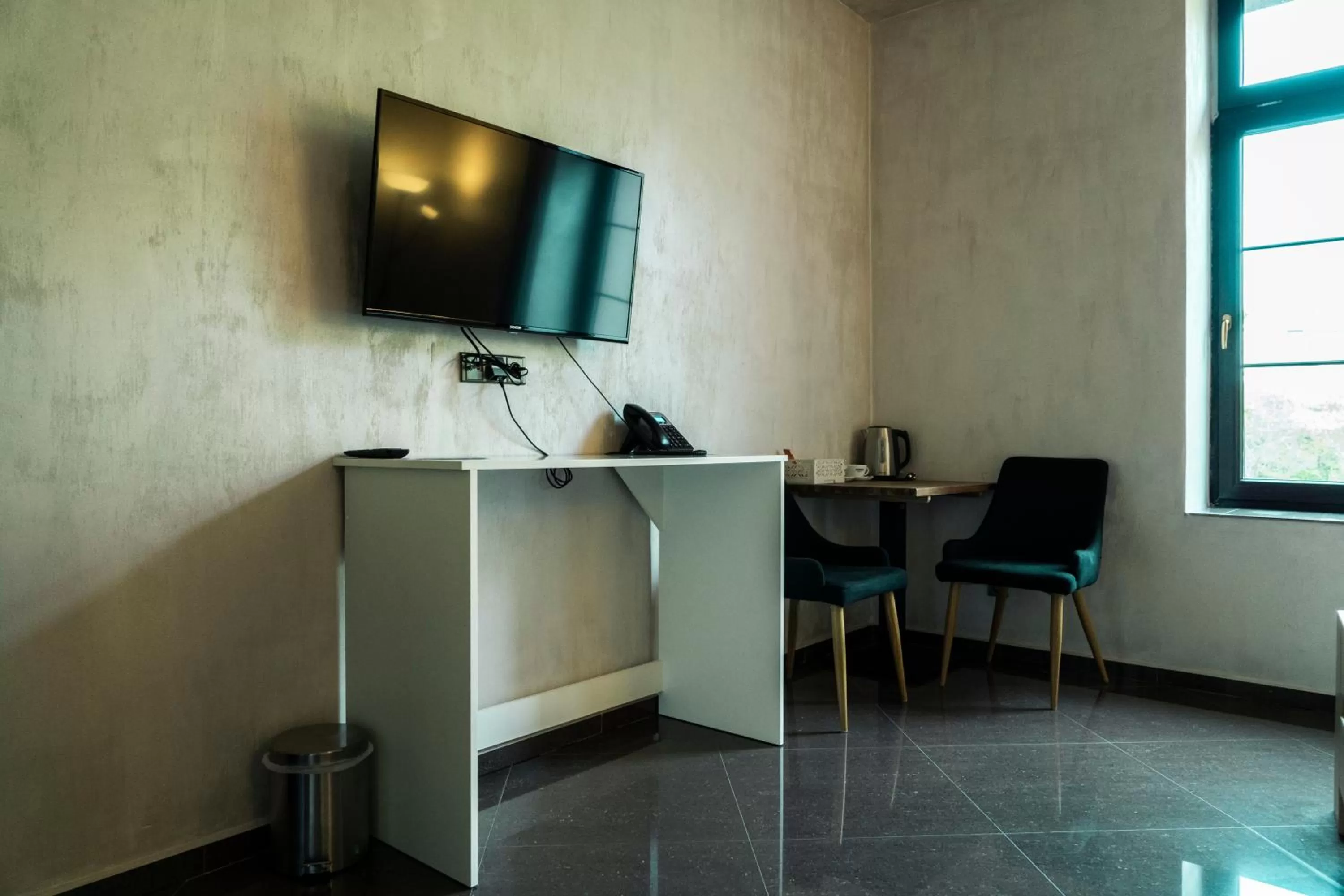 TV/Entertainment Center in Hotel JURKOS