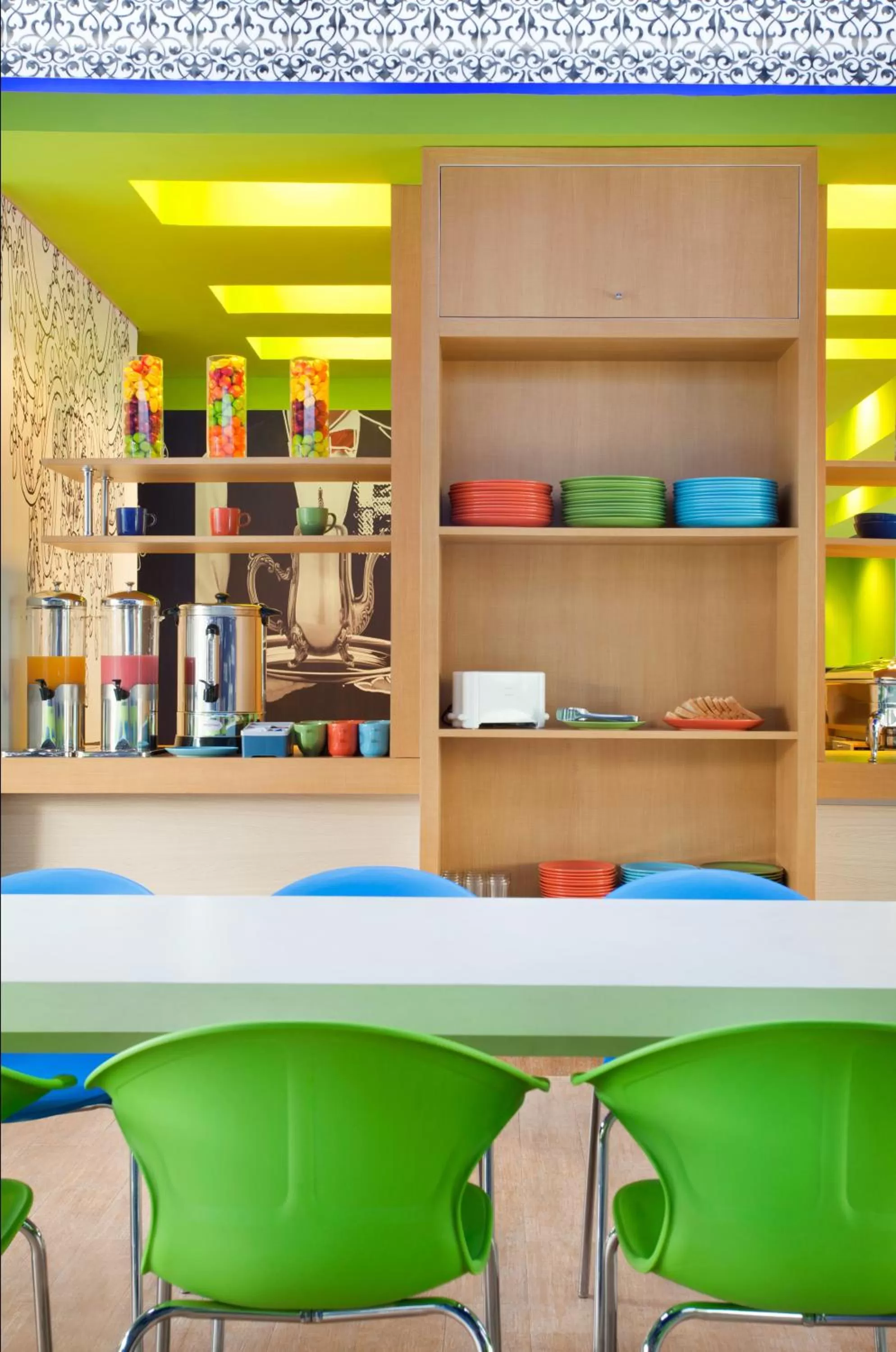 Restaurant/places to eat in Ibis Budget Jakarta Daan Mogot