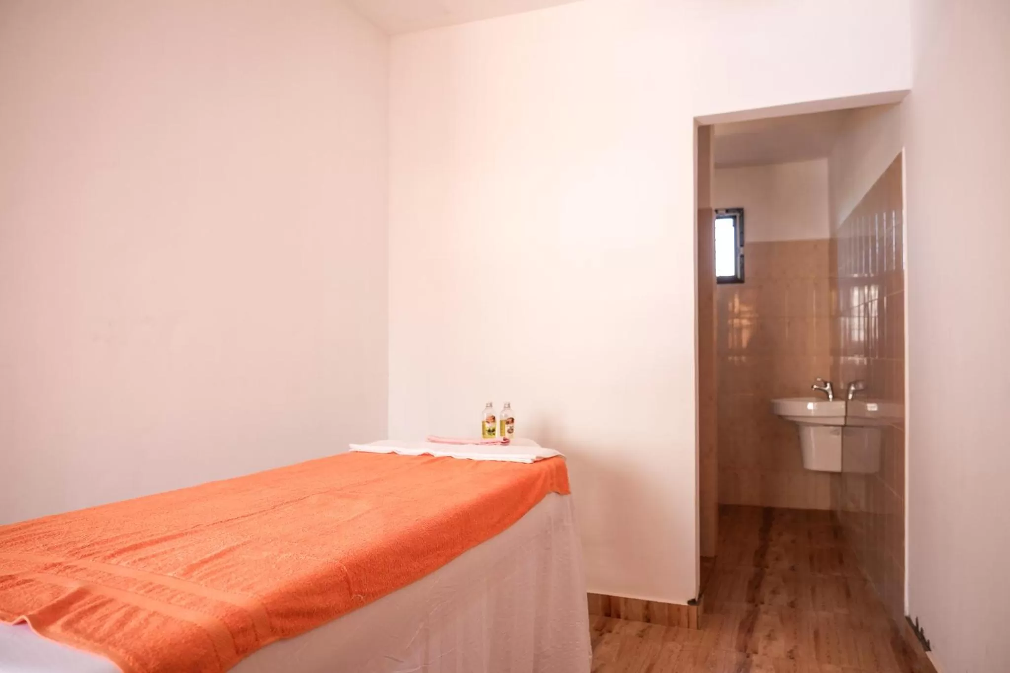 Massage, Bed in Nungwi Heritage Resort