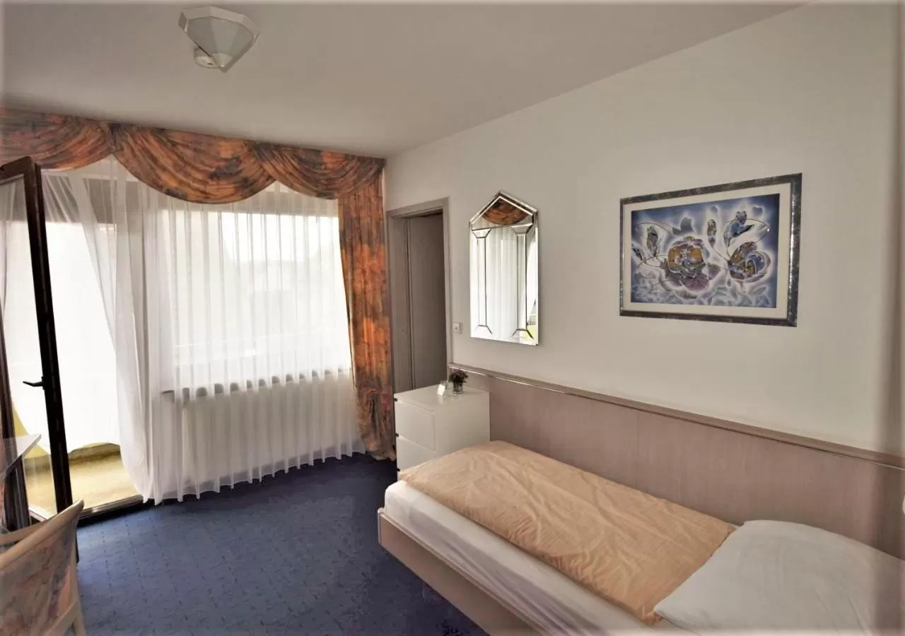 Bed in Hotel Alena - Kontaktlos Check-In