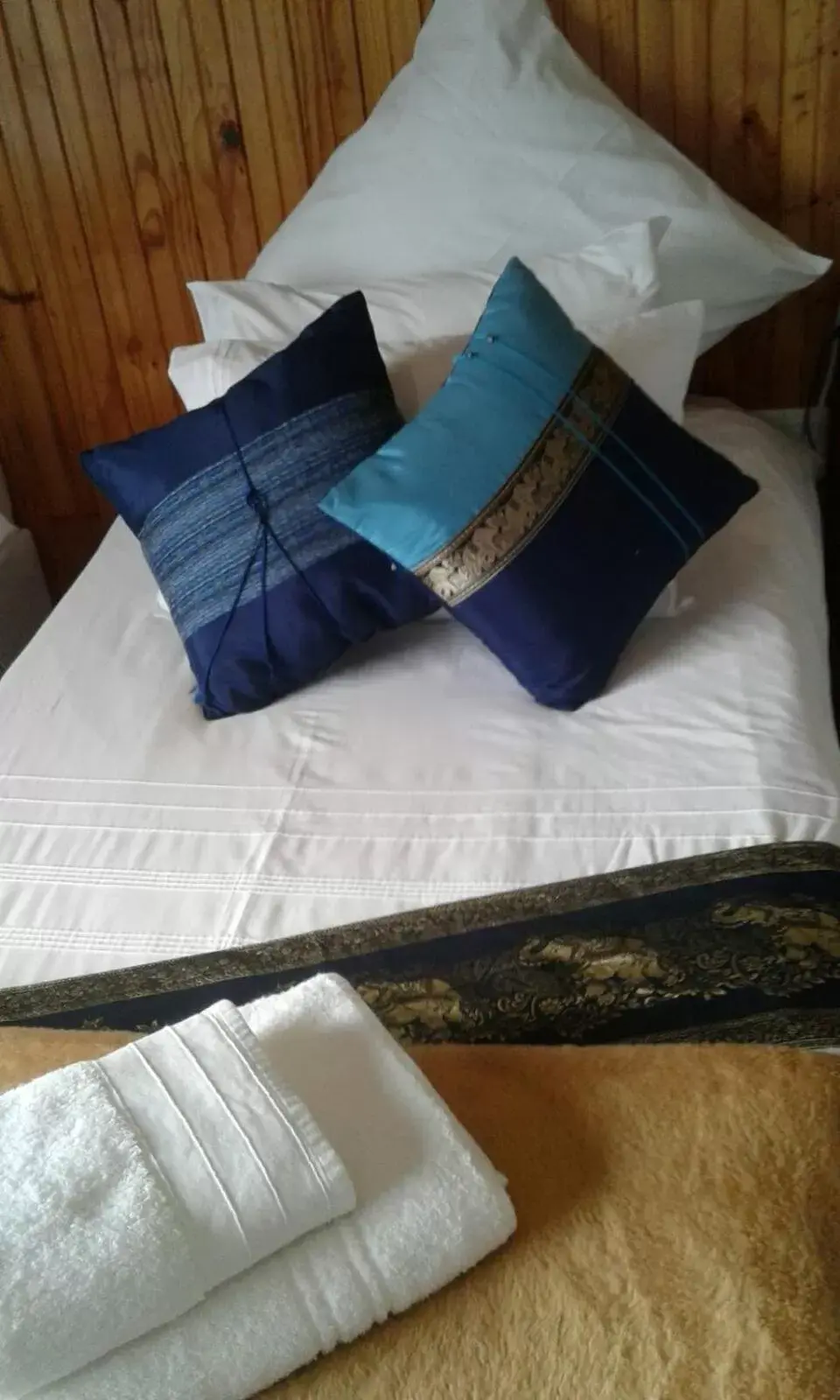 Double or Twin Room with Garden View in Tertia's Logcabin Double or Twin Room with Garden View in Tertia's Logcabin