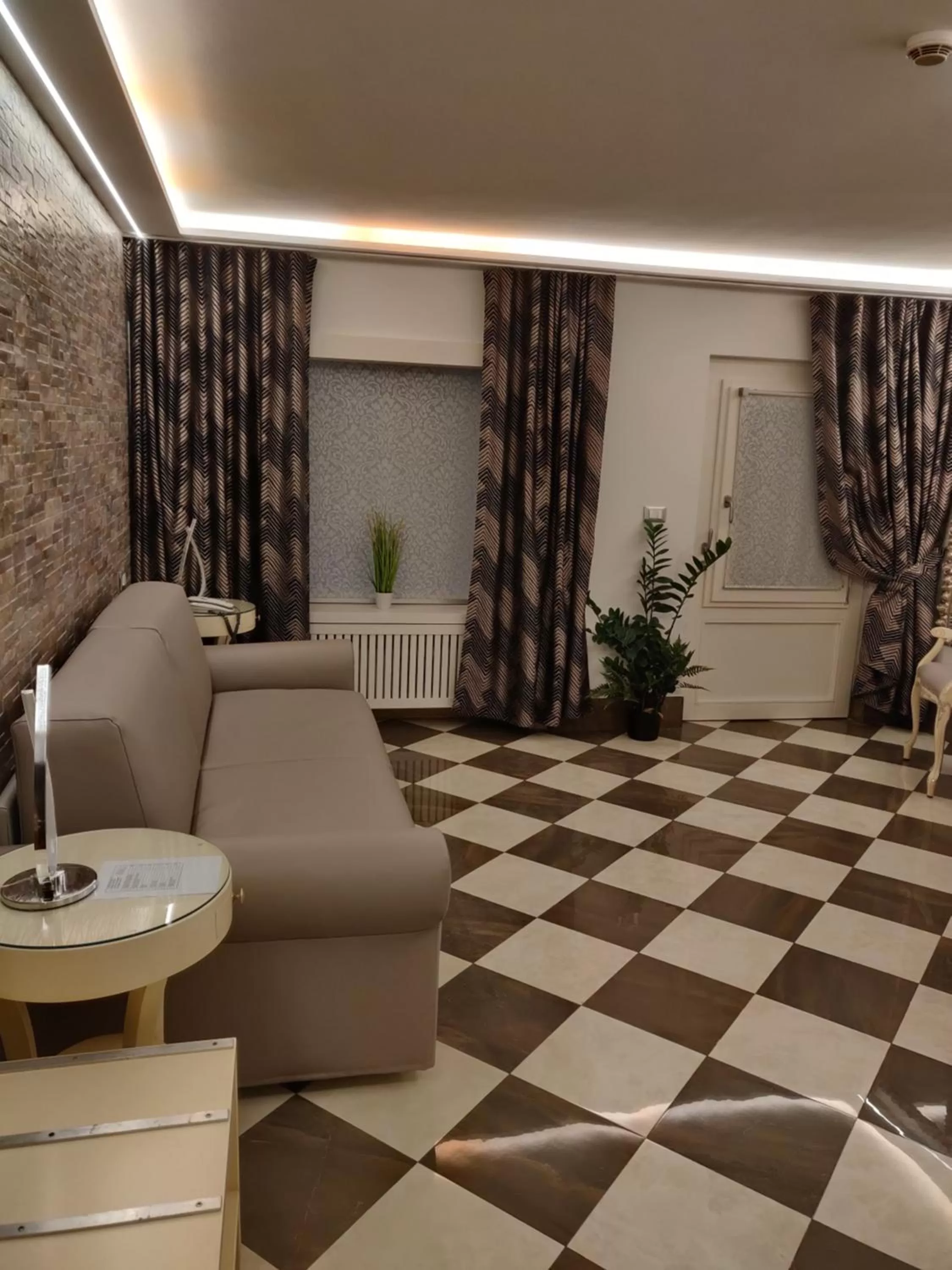 Seating area in Hotel Ca' Marinella