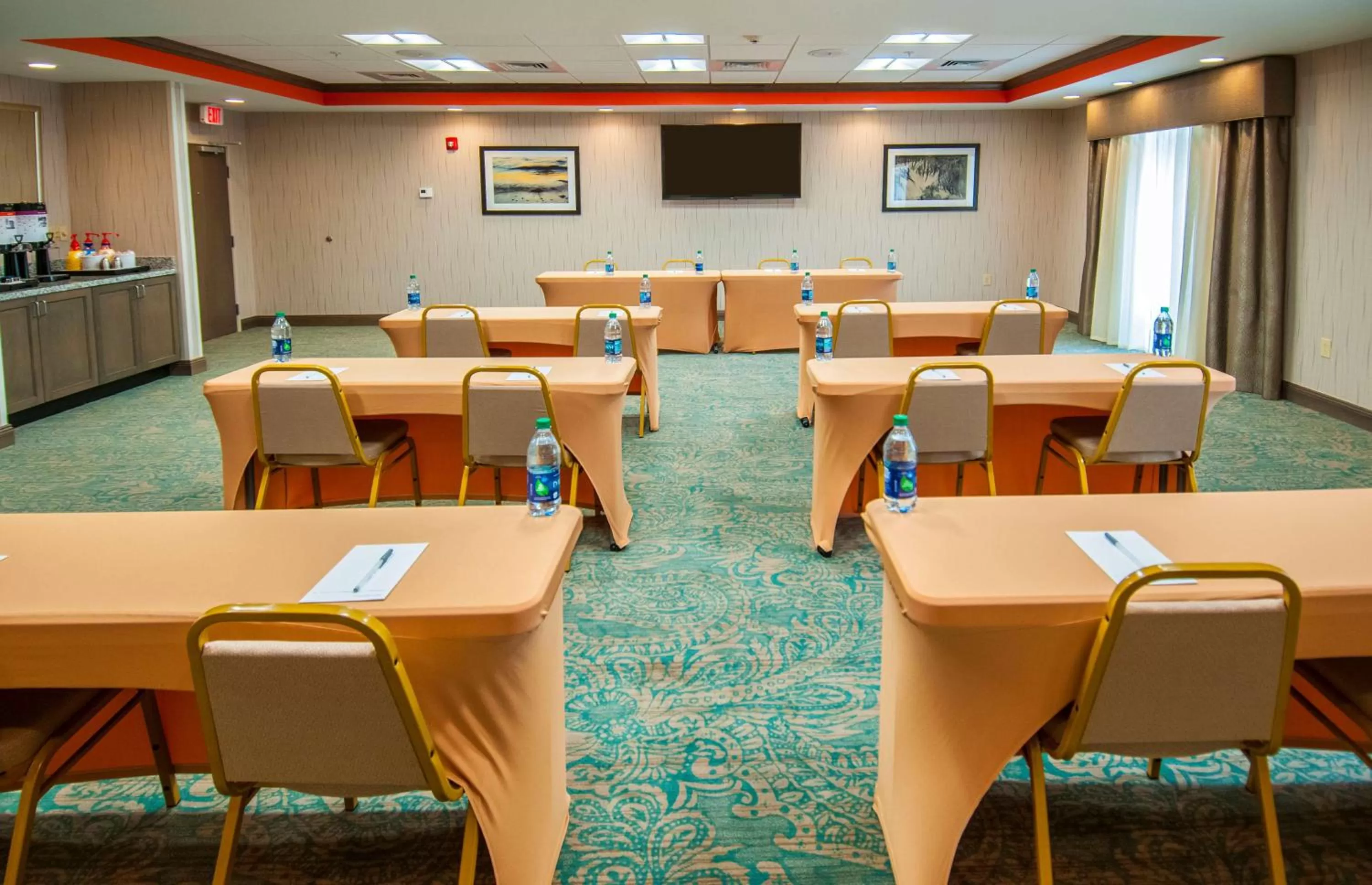 Meeting/conference room in Hampton Inn & Suites Pensacola/I-10 Pine Forest Road