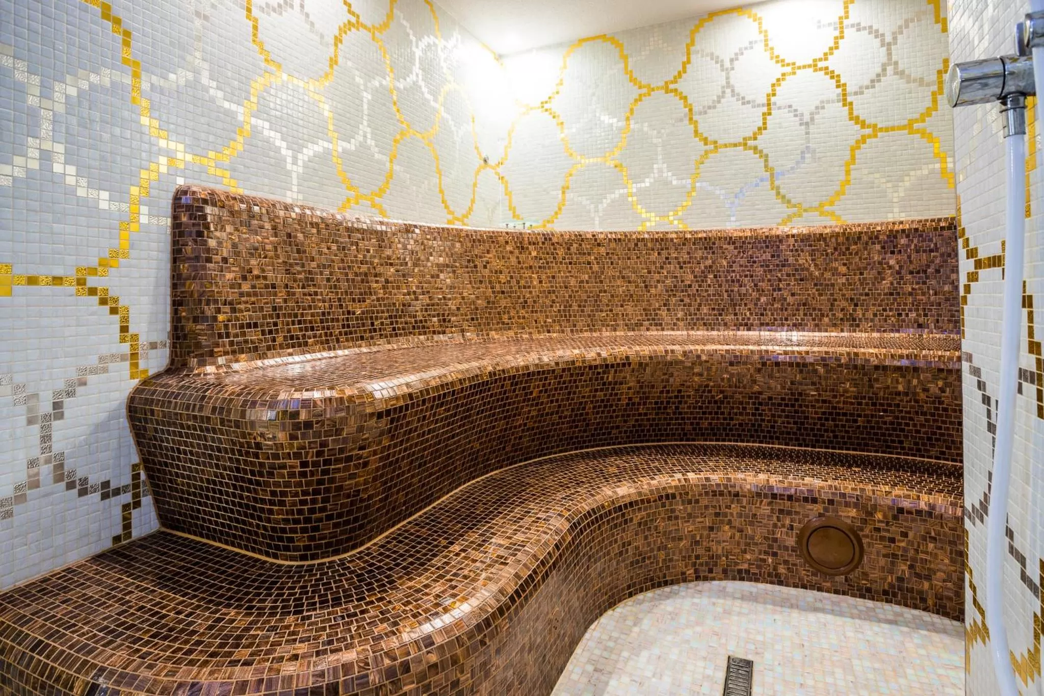 Steam room in WELLNESS HOTEL LÖWE