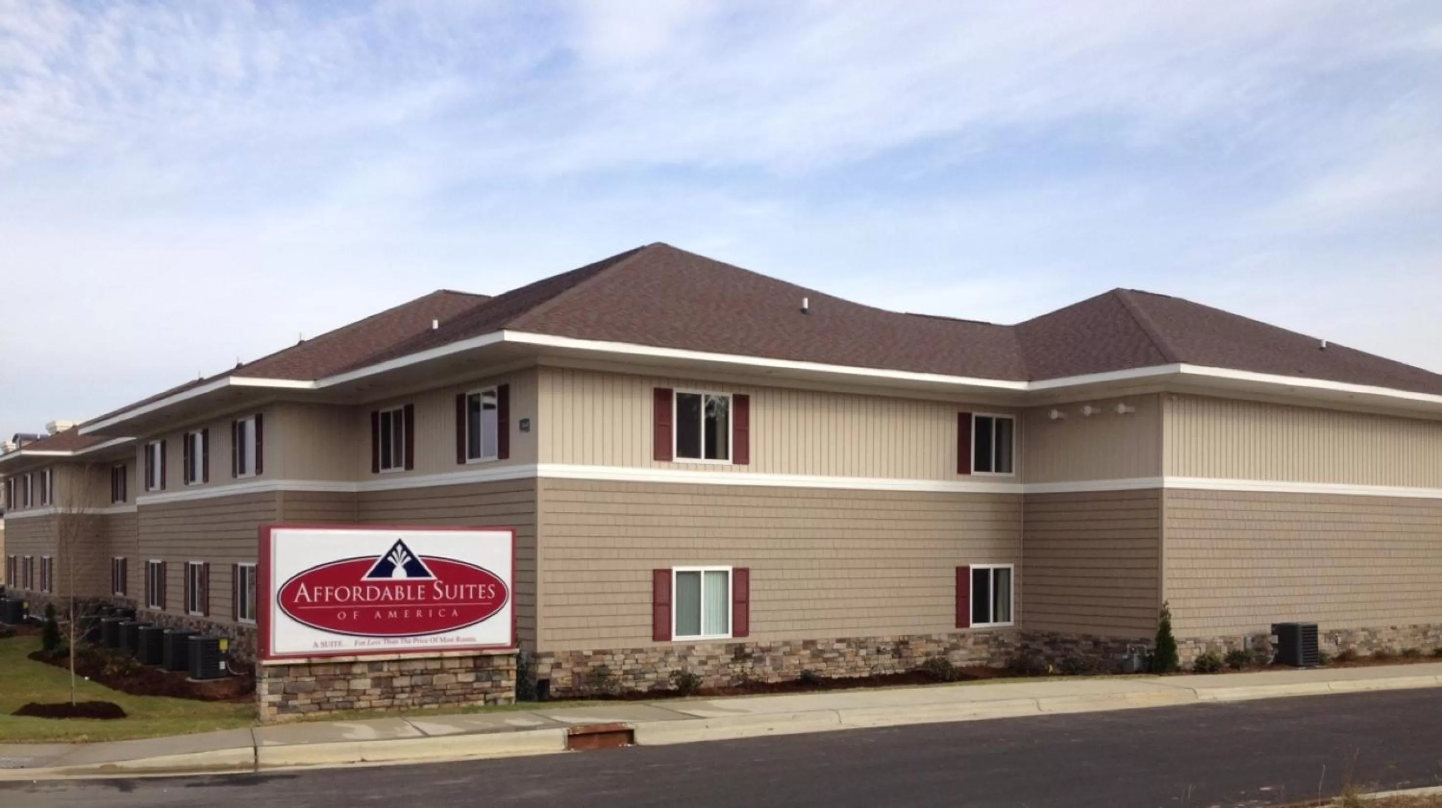 Facade/entrance in Affordable Suites - Fayetteville/Fort Bragg