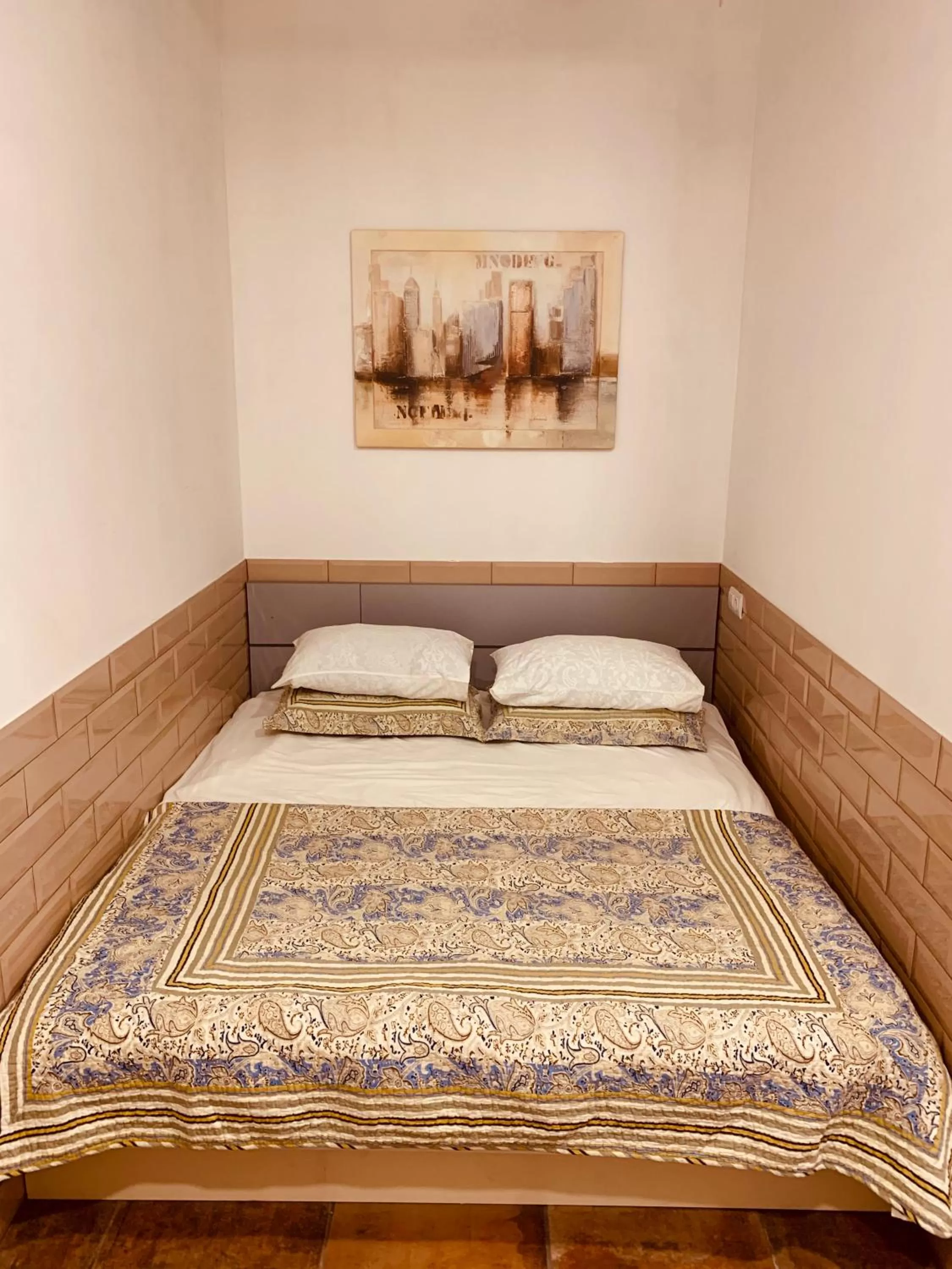 Bed in WINE & ROSE BOUTIQUE HOTEL