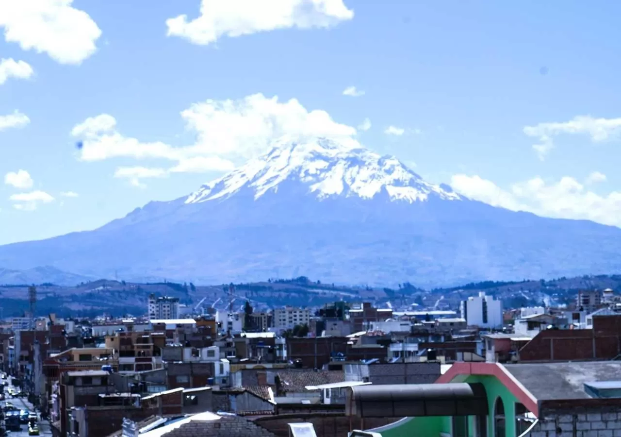 Bird's eye view, Mountain View in La Merced Plaza Hostal
