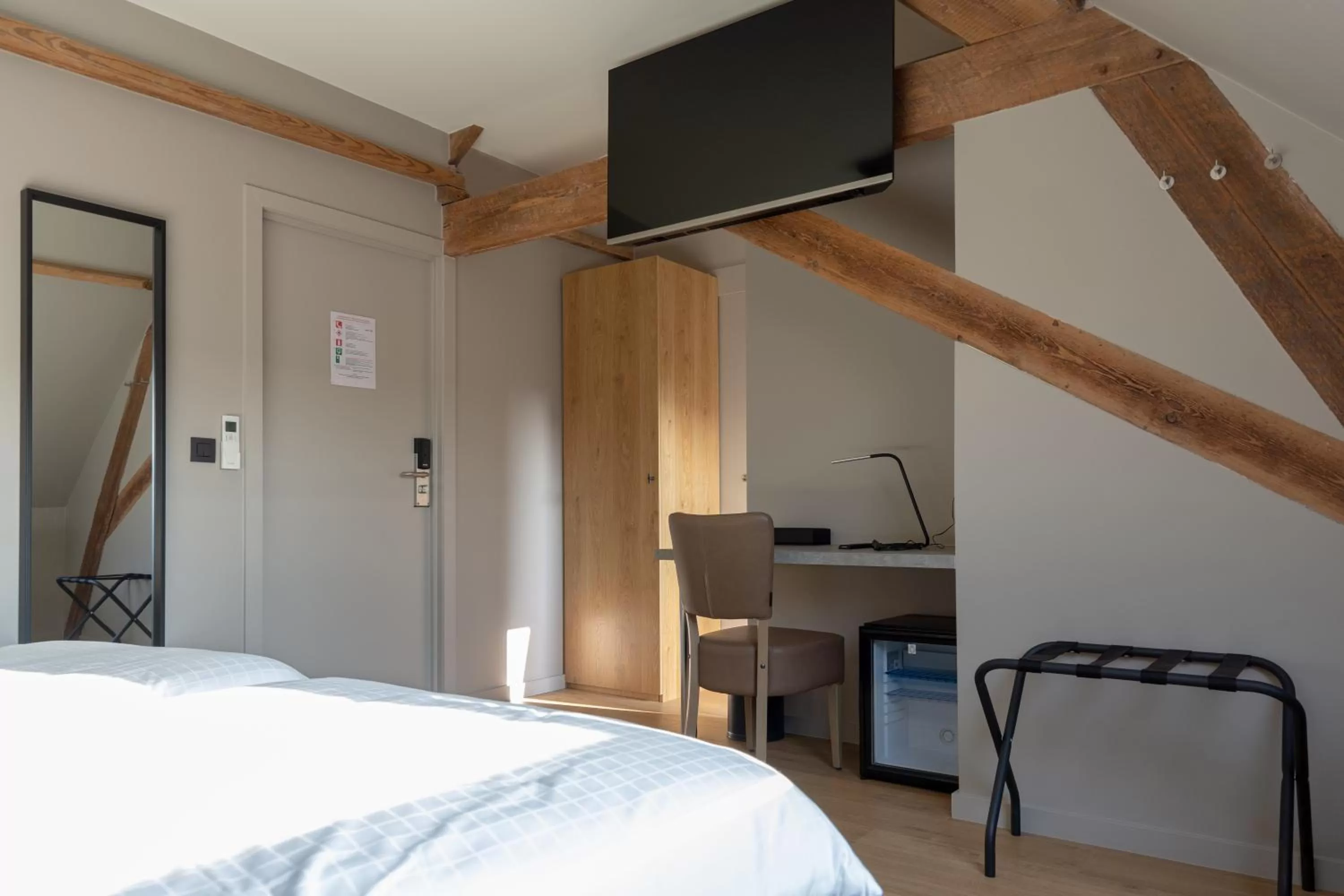 TV/Entertainment Center in Oud Gemeentehuis