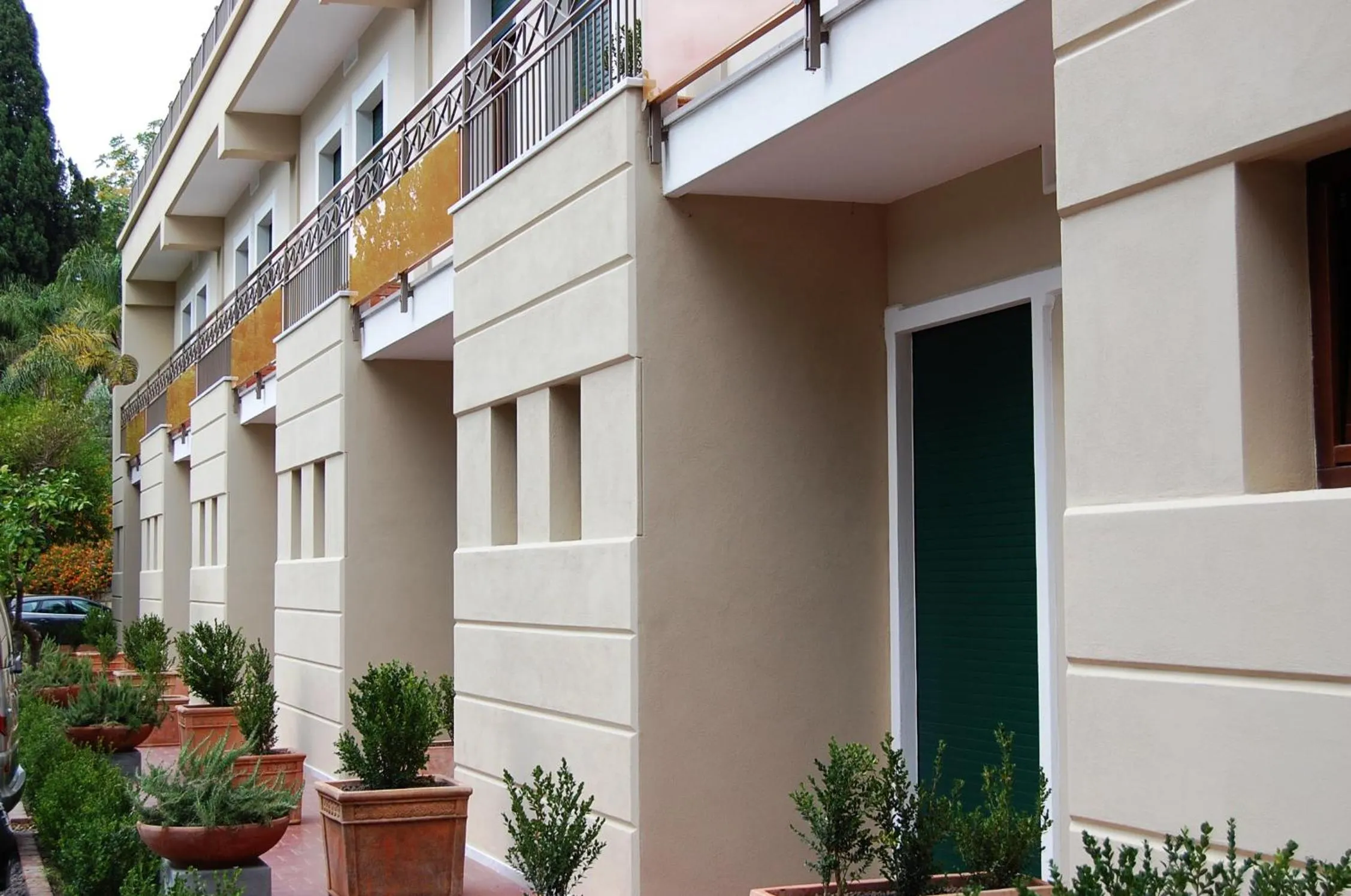 Facade/entrance in Hotel Zeus