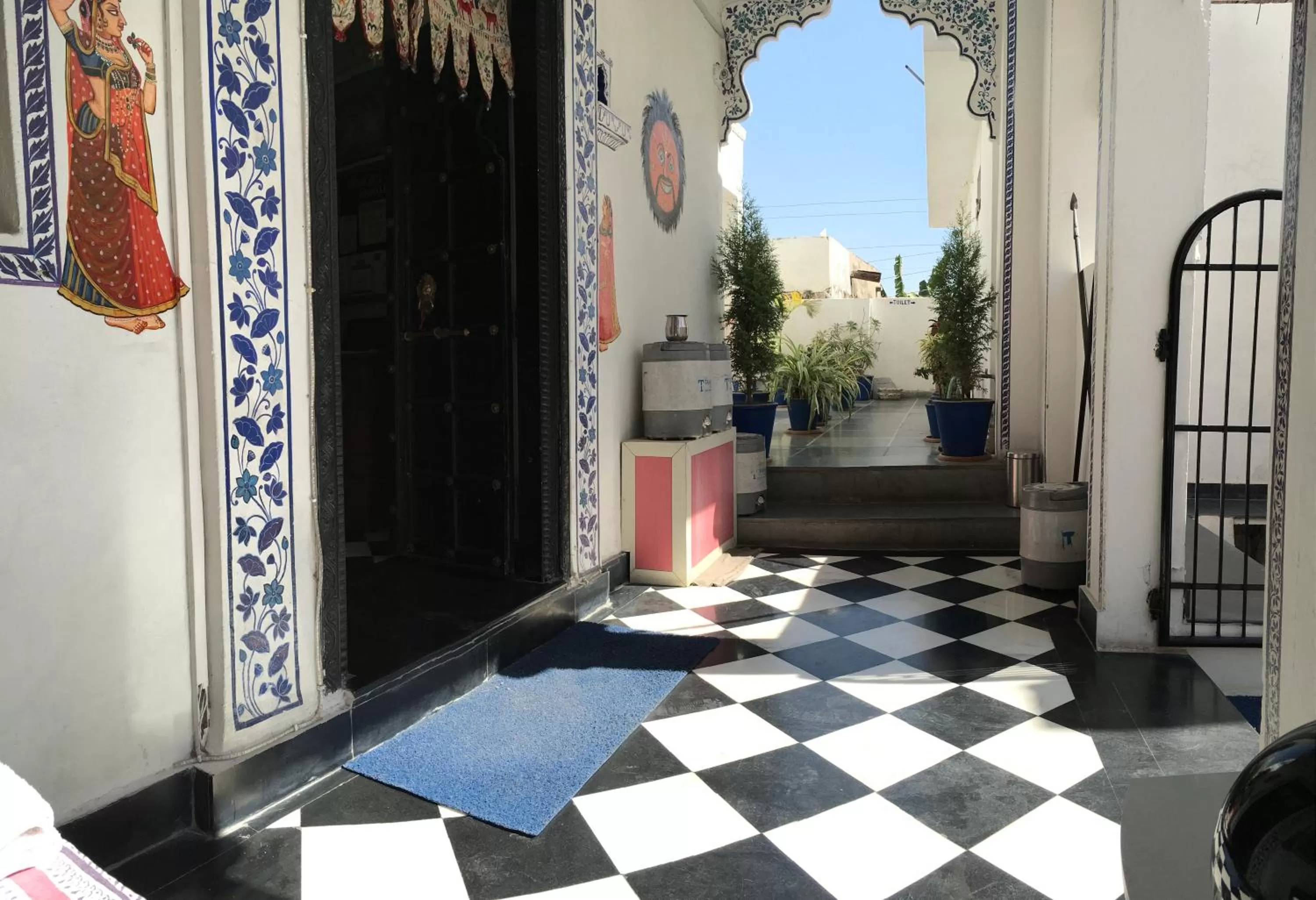 Facade/entrance in Hotel Panorama Haveli