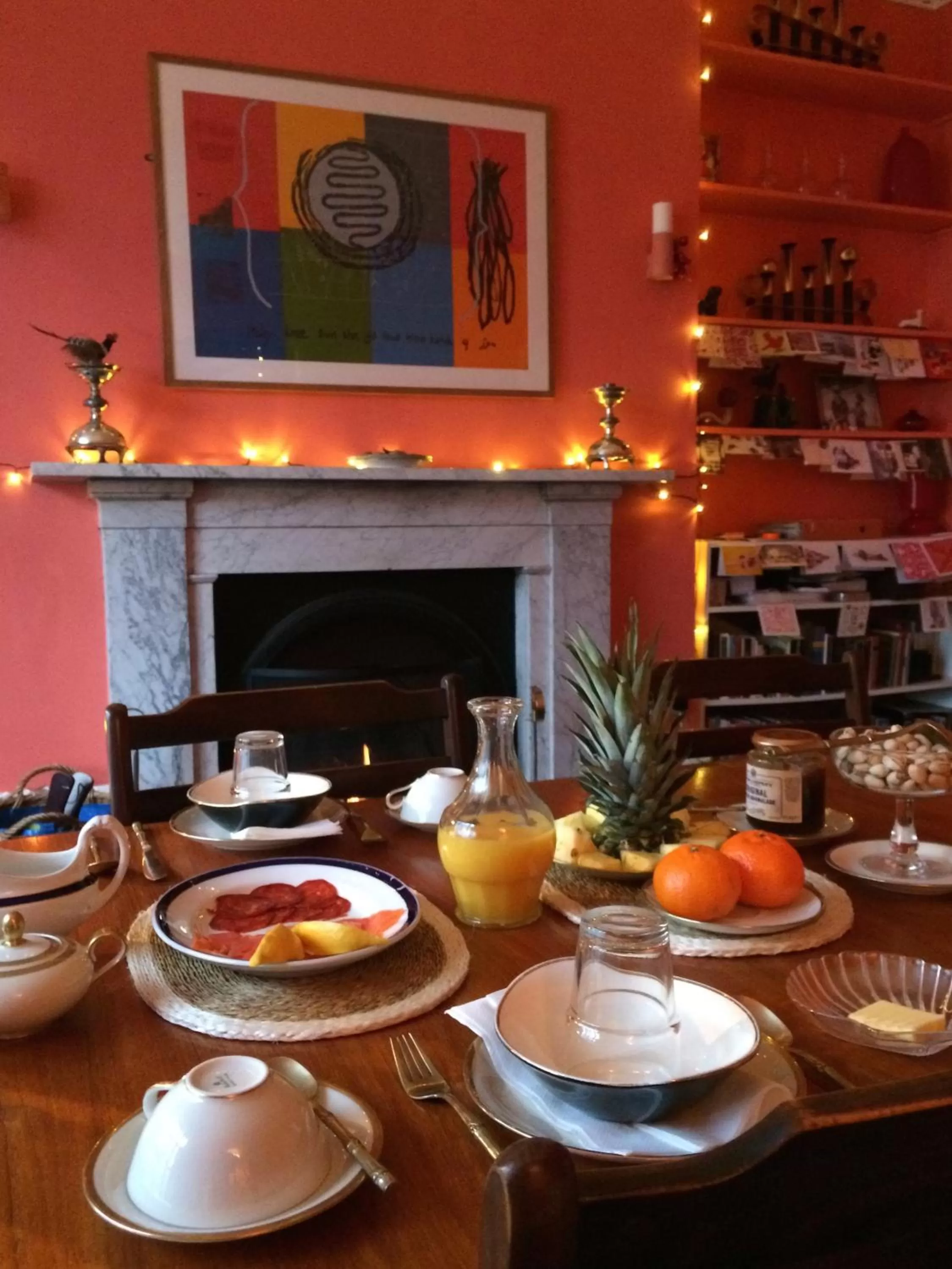 Day in Square Tree House