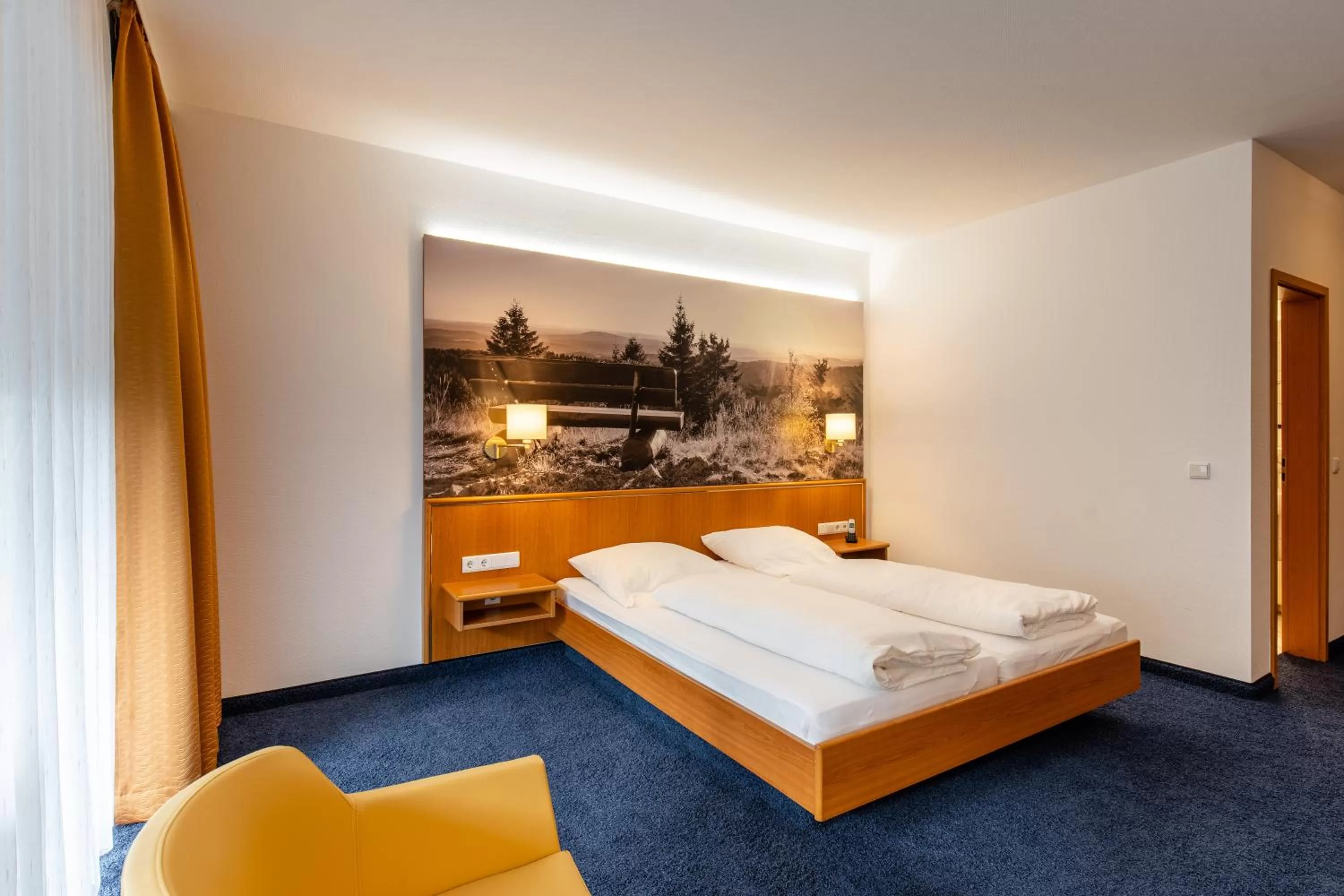 Photo of the whole room, Bed in Hotel-Gasthof Hüttensteinach