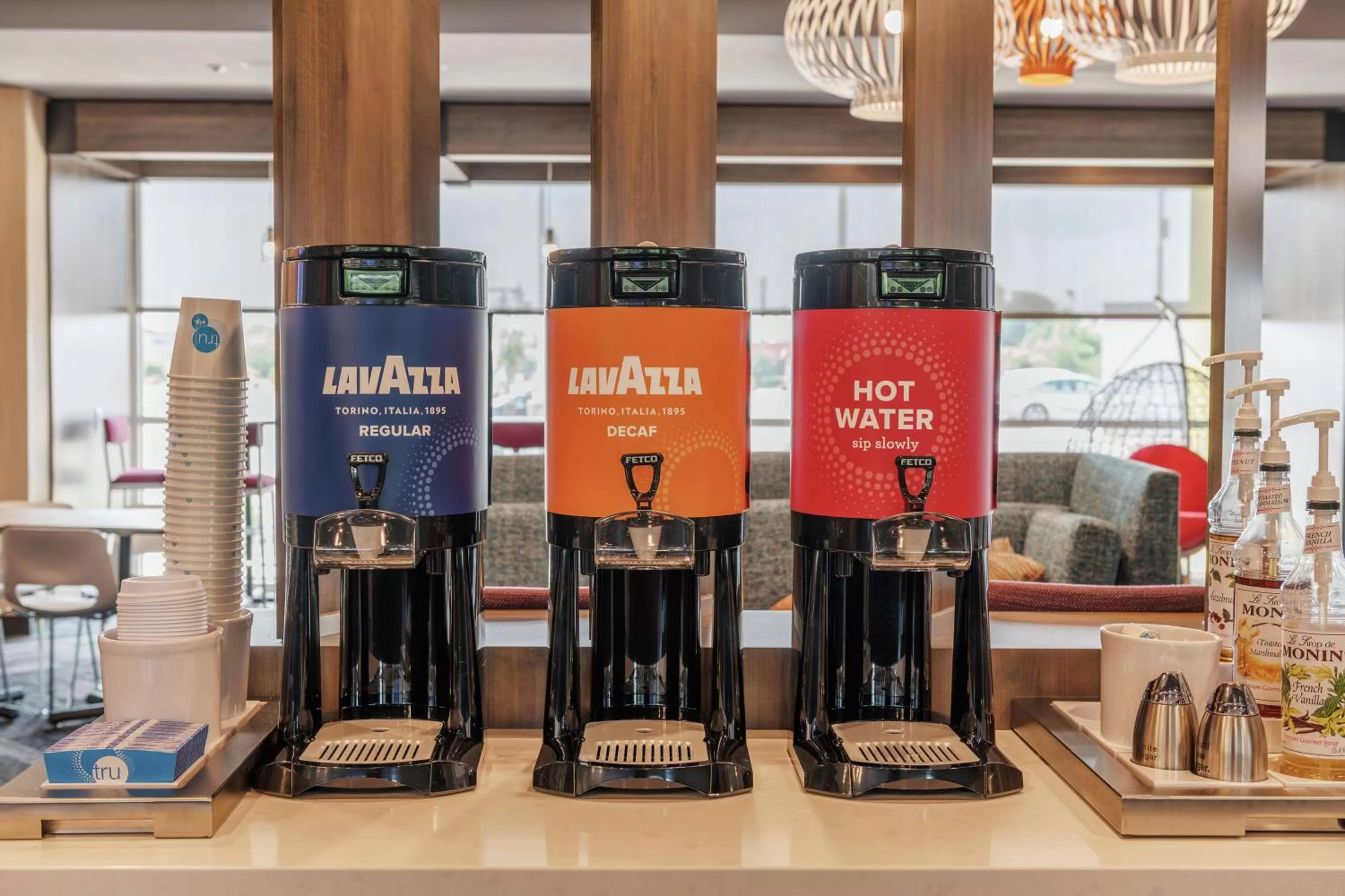 Dining area in Tru By Hilton Orangeburg