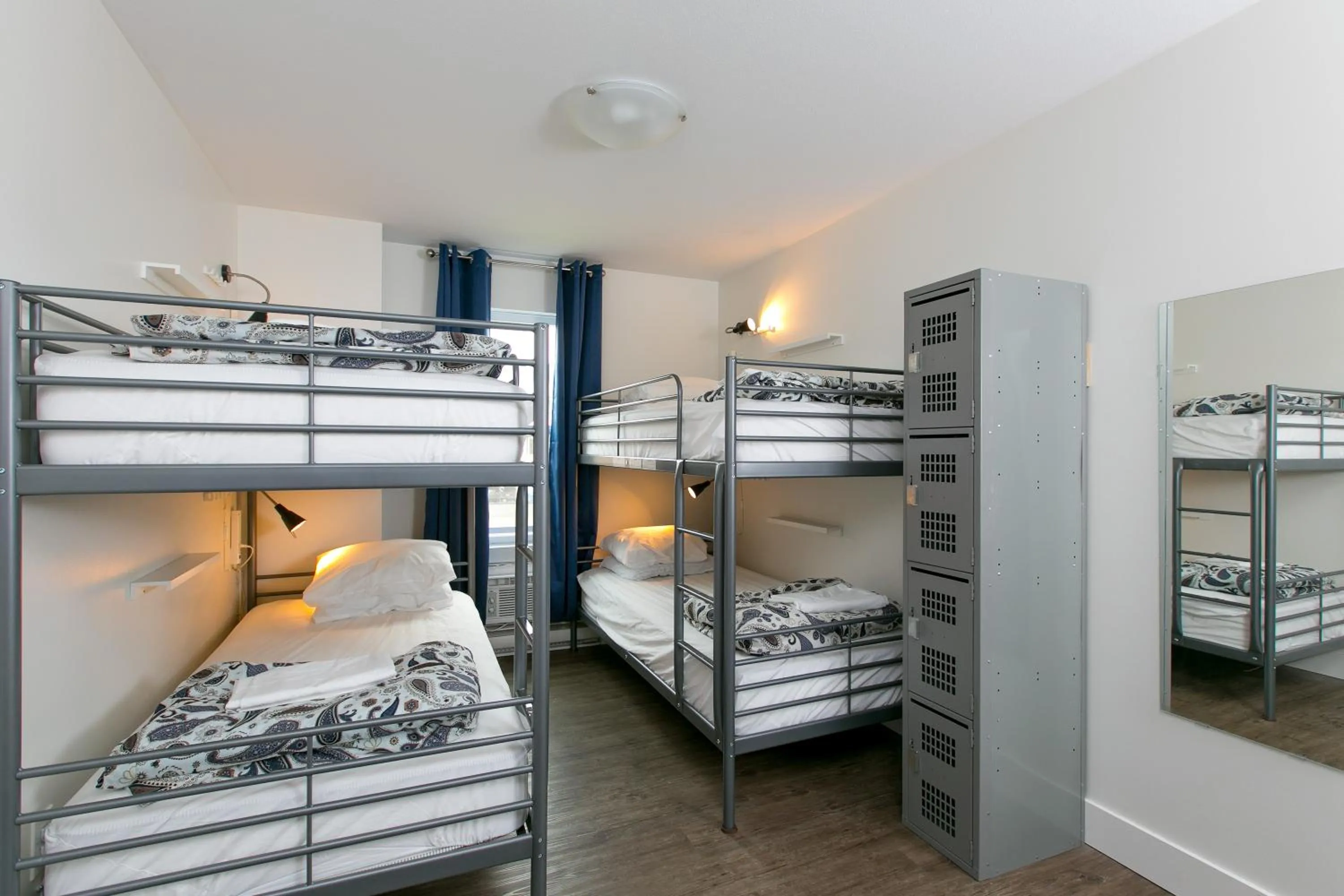 Bed in 4-Bed Female Dormitory Room in Samesun Kelowna