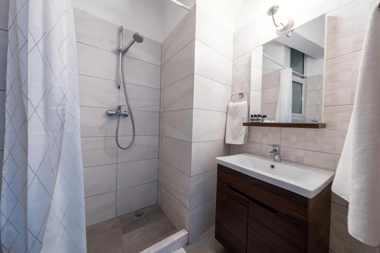 Kyrenia British Harbour Hotel