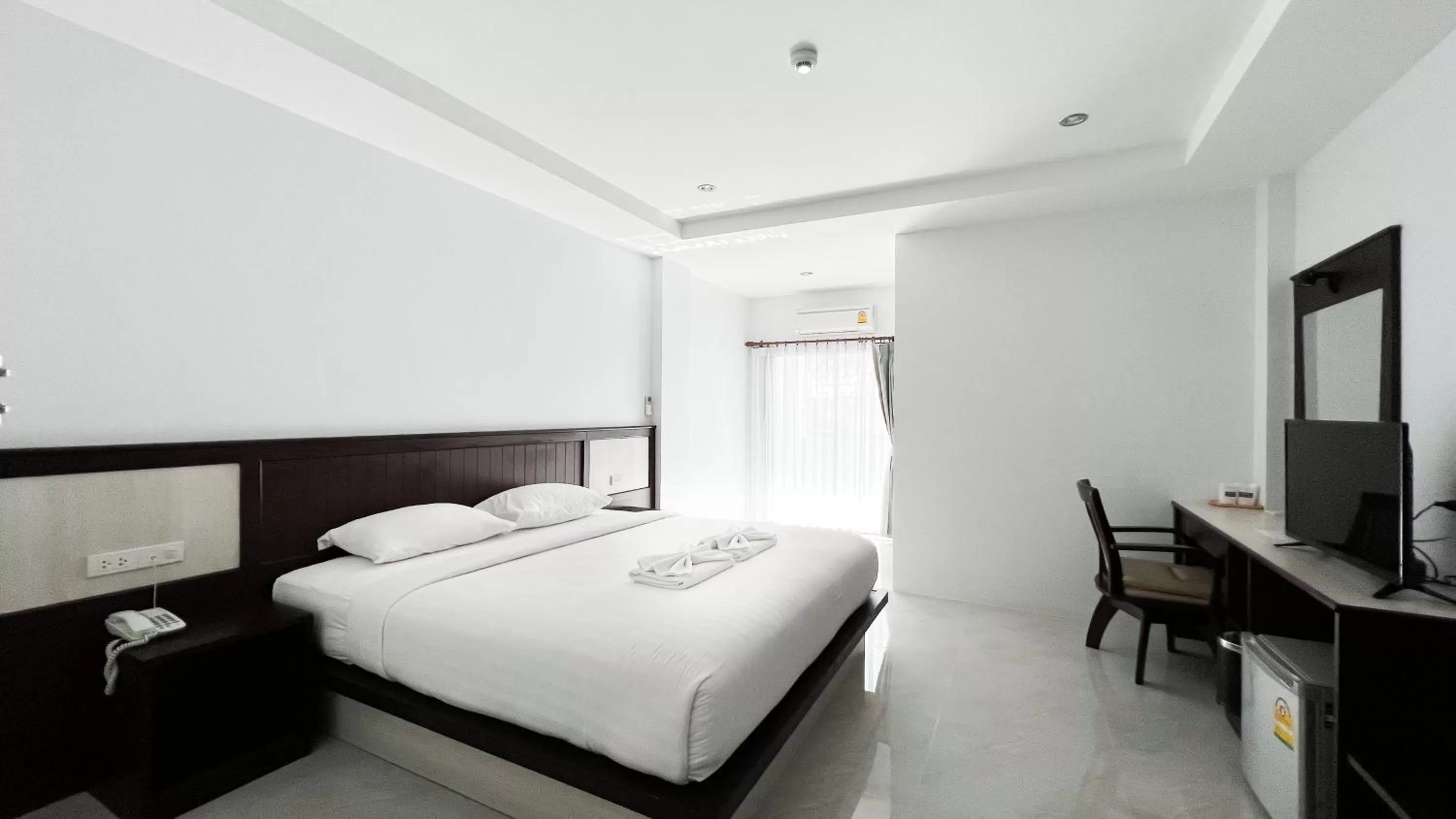 Bed in Sita Krabi Hotel