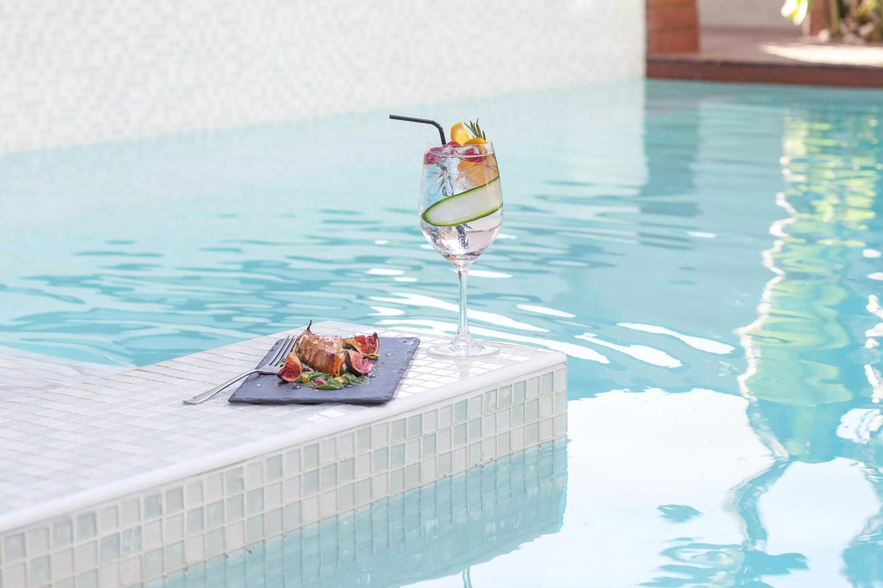 Food and drinks in Bliss Boutique Hotel