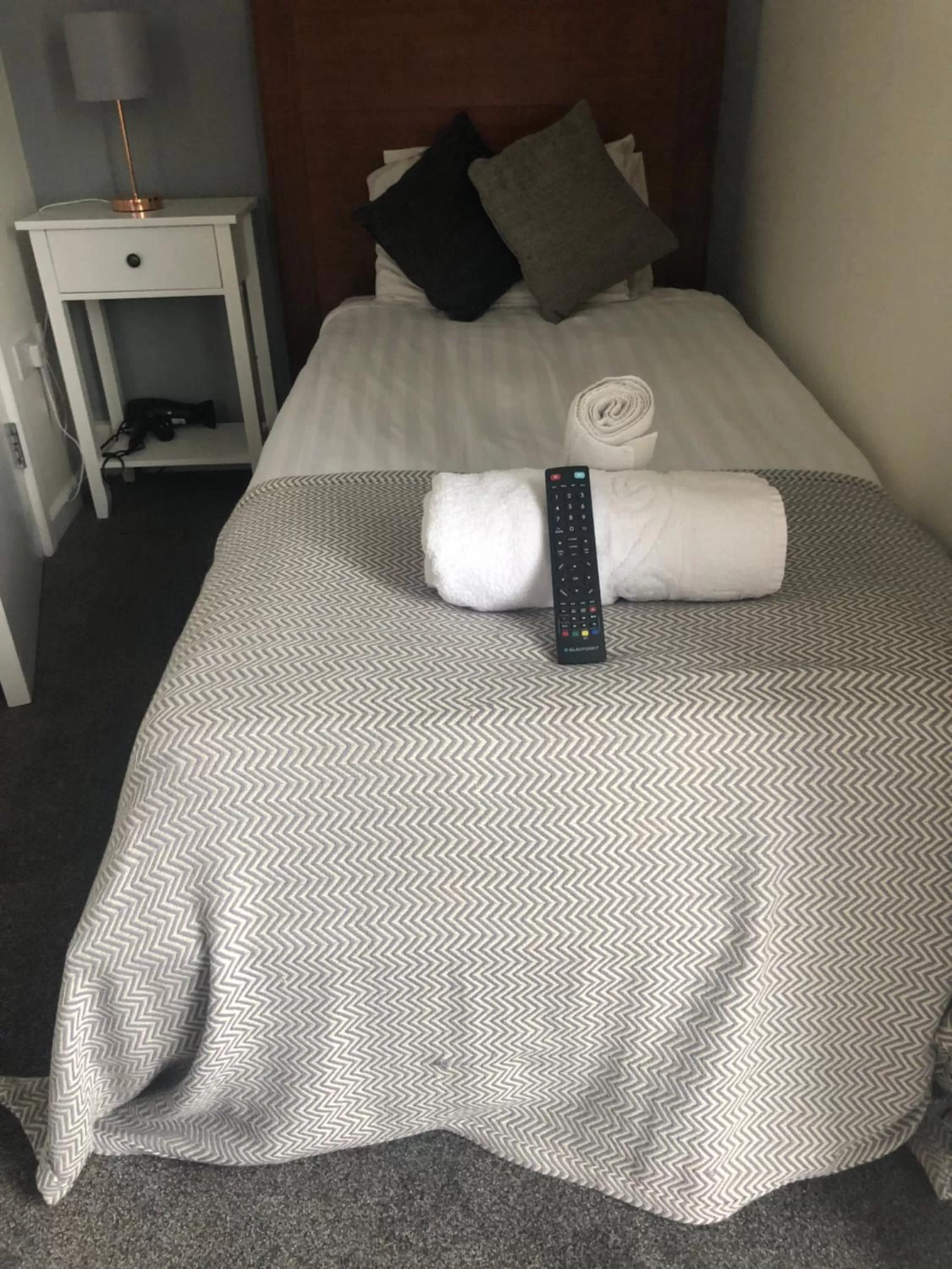 Bed in Starboard Stays