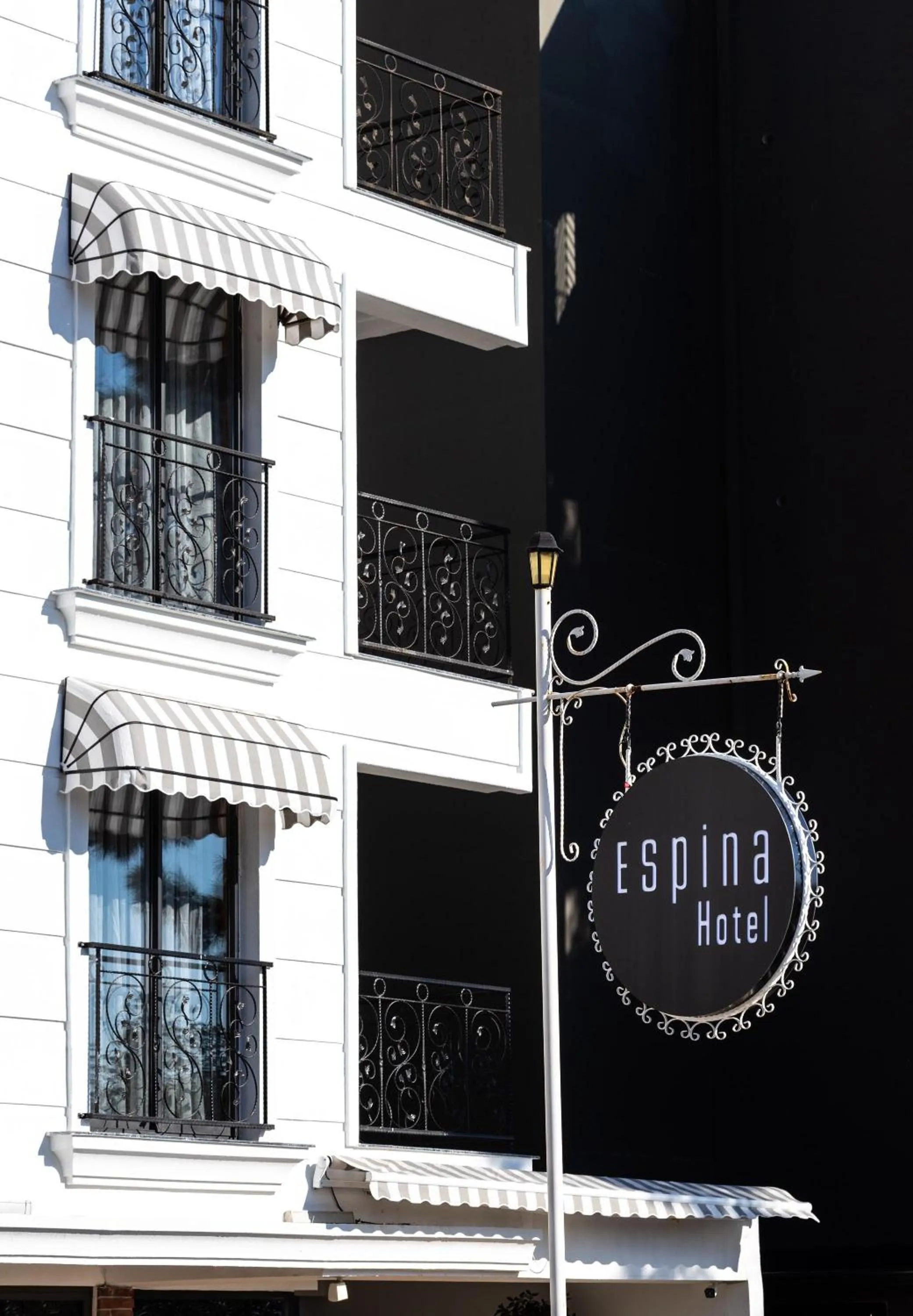 Property building in Espina Hotel