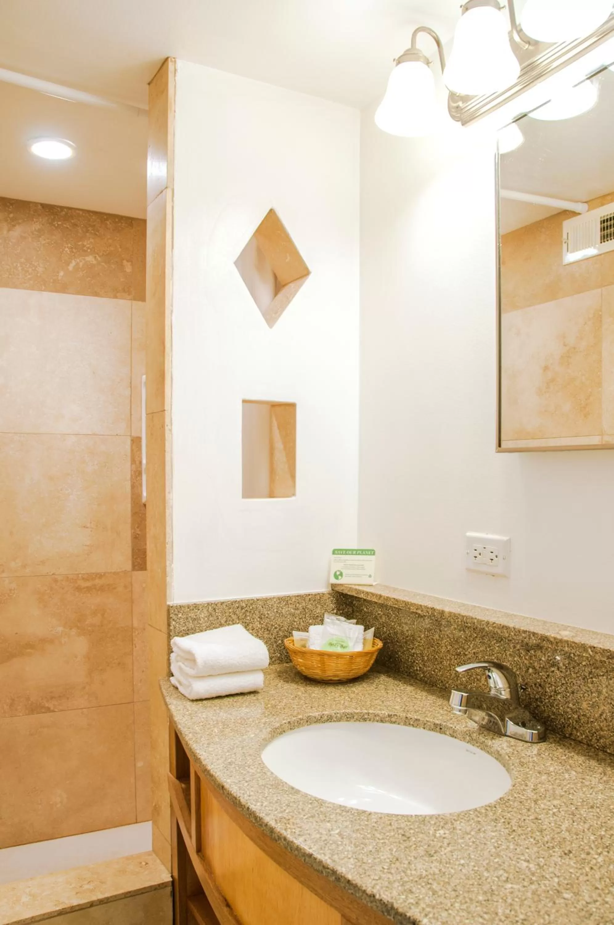 Shower in Holiday Surf Hotel (with full kitchen)