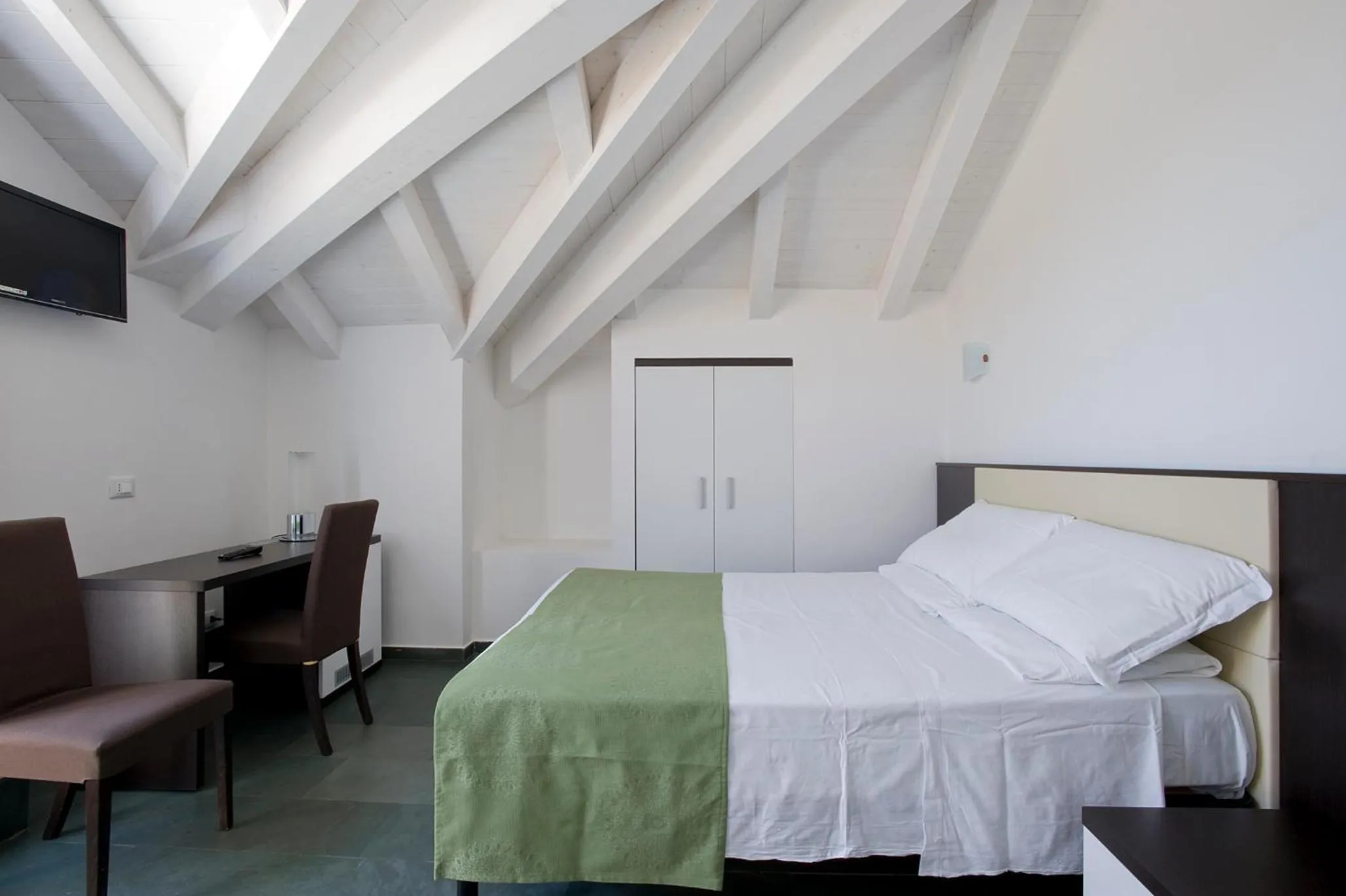 Photo of the whole room, Bed in Dipendenza Hotel Bellavista