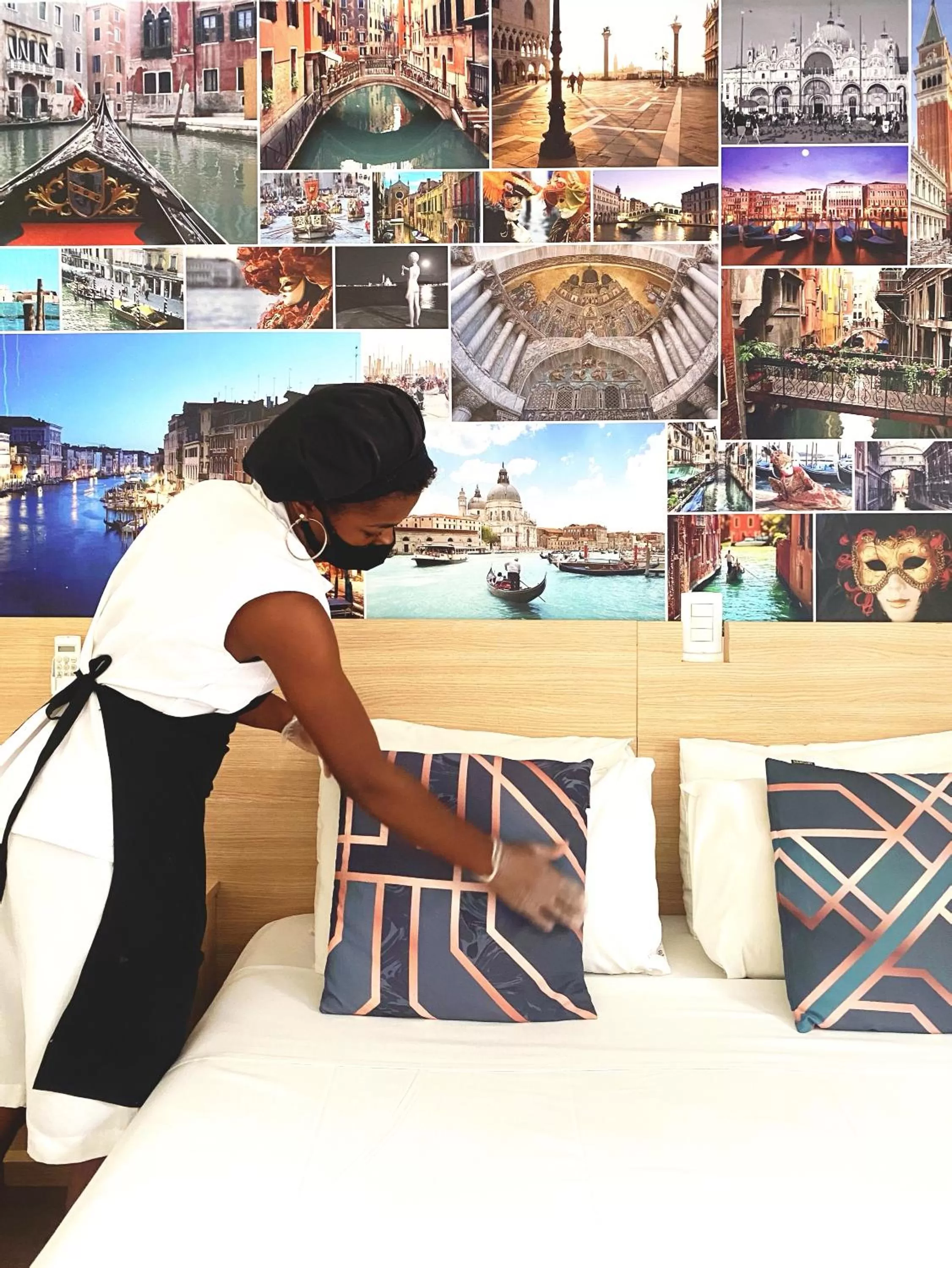 Bed in Injoy Suítes & Aparts