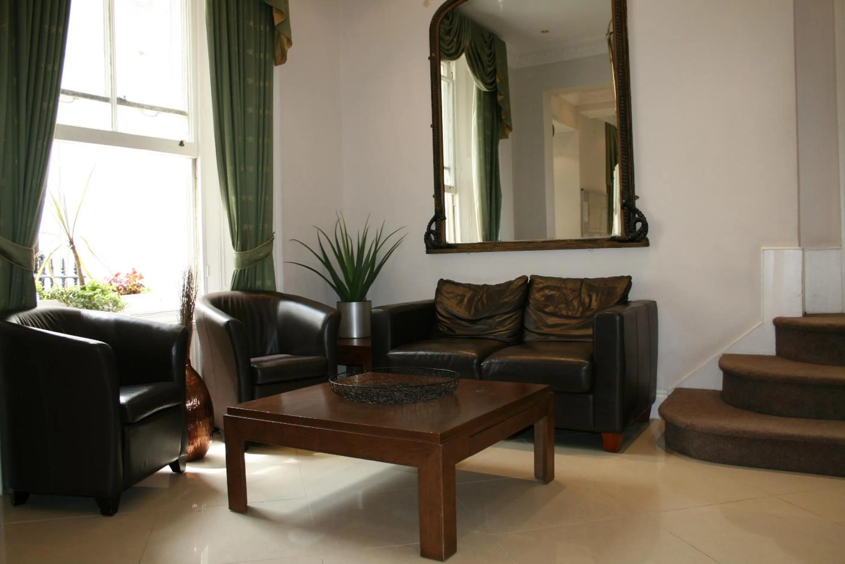 Lobby or reception in Wedgewood Hotel