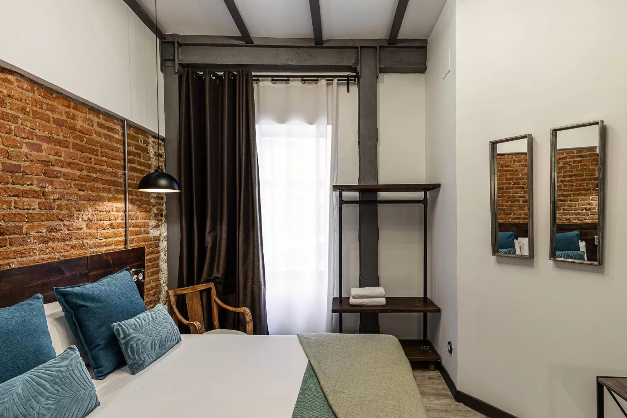 Bed in BNBHolder Boutique SOL