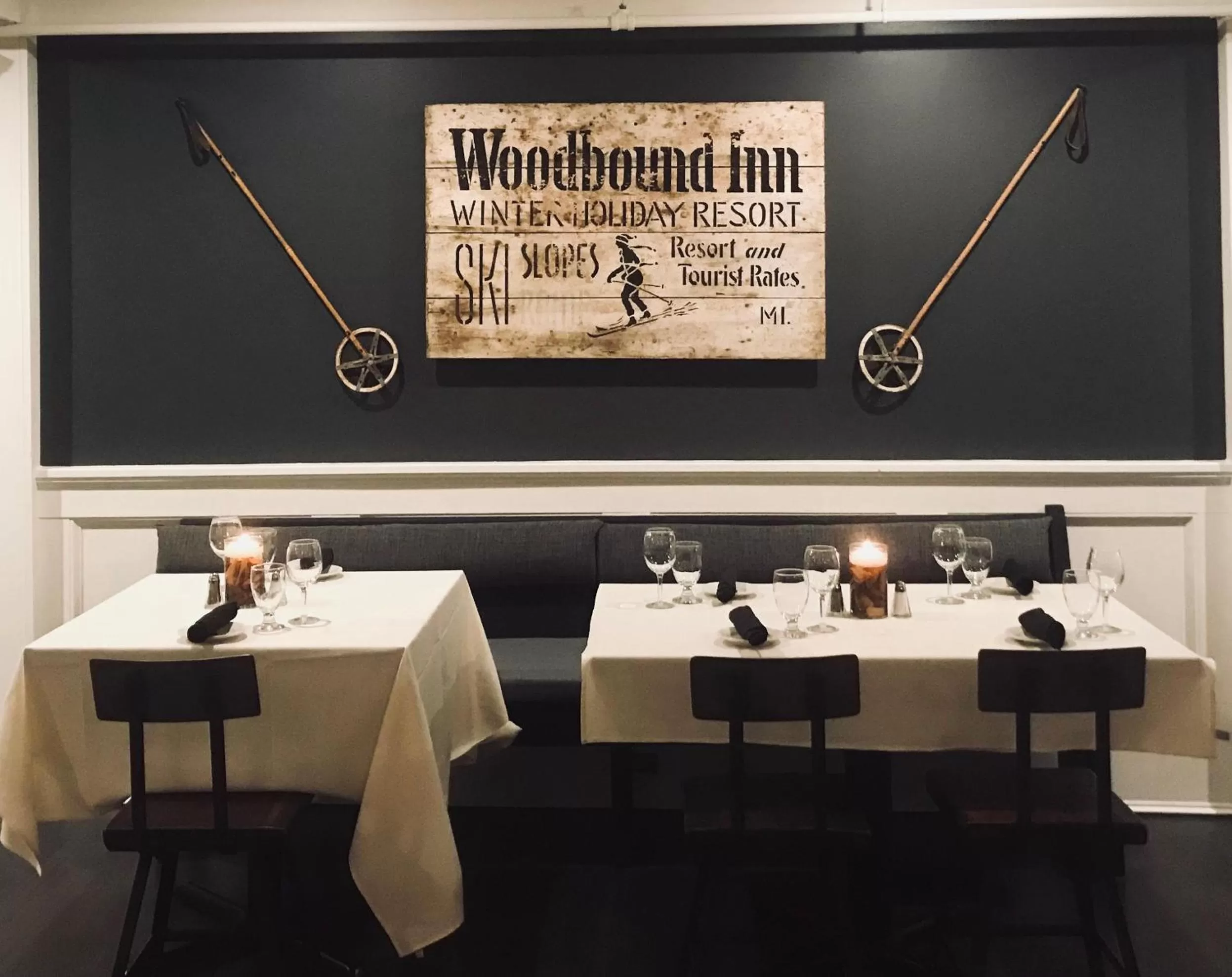 Restaurant/places to eat in Woodbound Inn