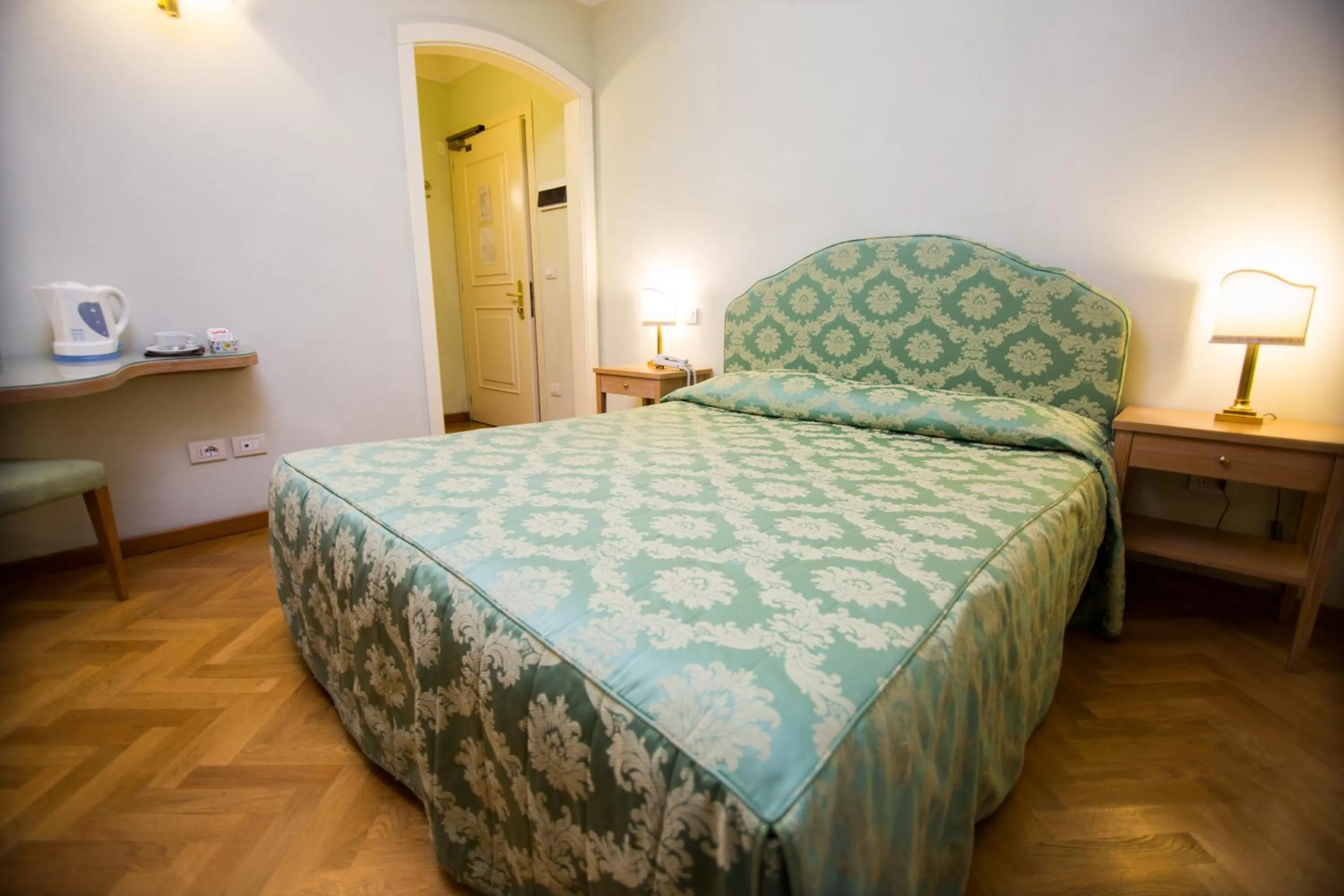 Bed in HG Hotel Cappelli