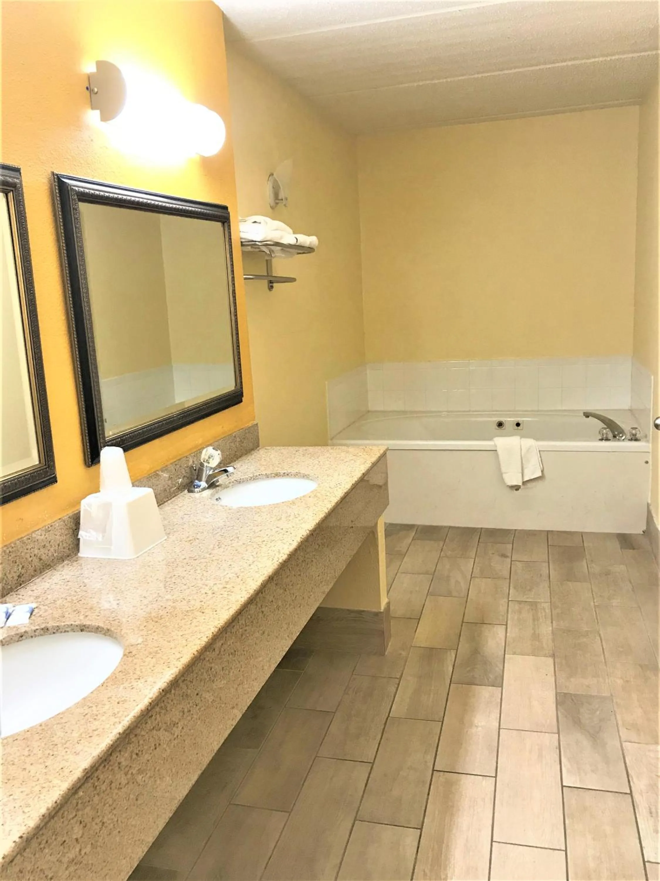 Days Inn by Wyndham Ridgeland South Carolina