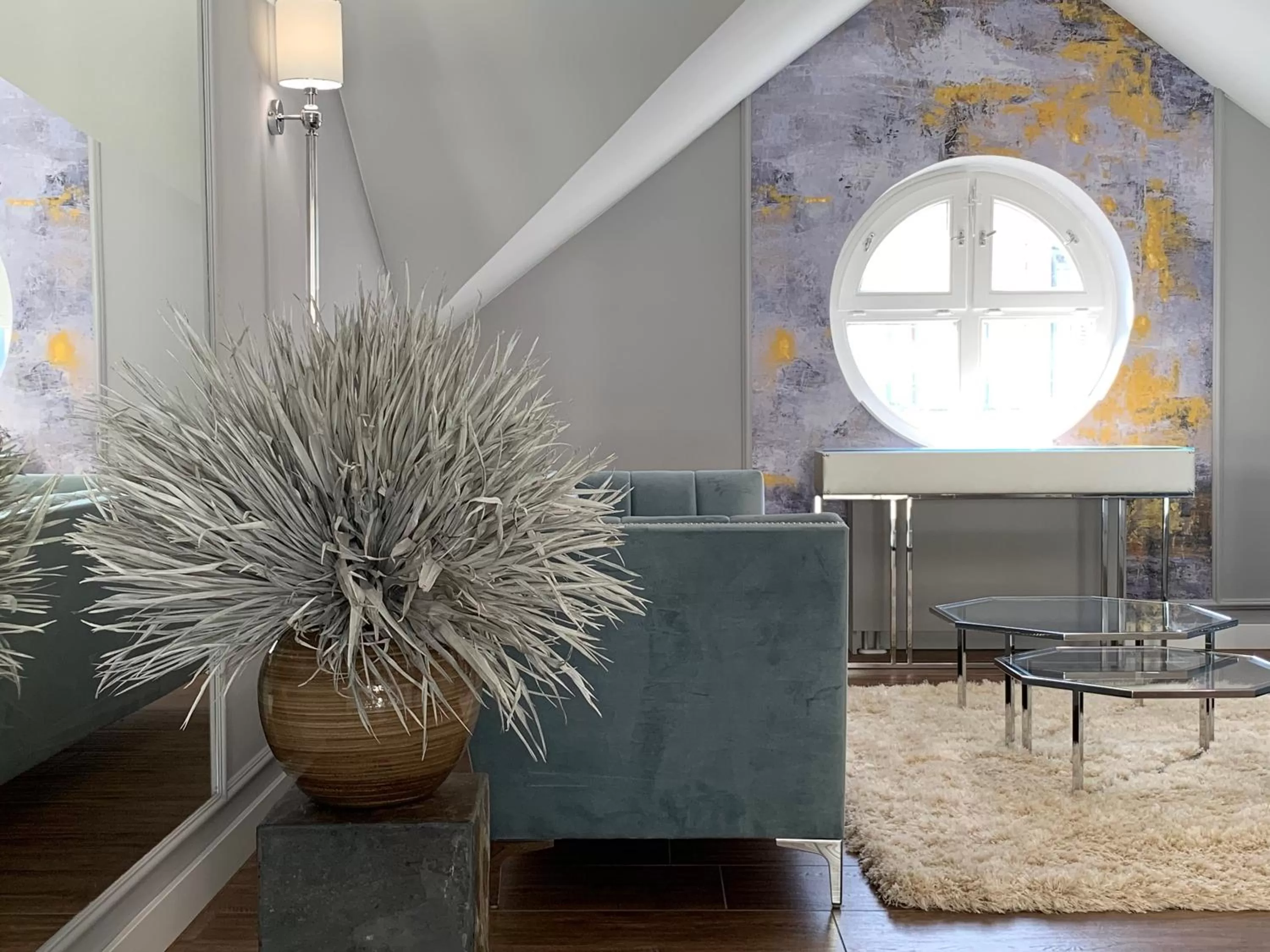 Communal lounge/ TV room in Boutique Hotel Center