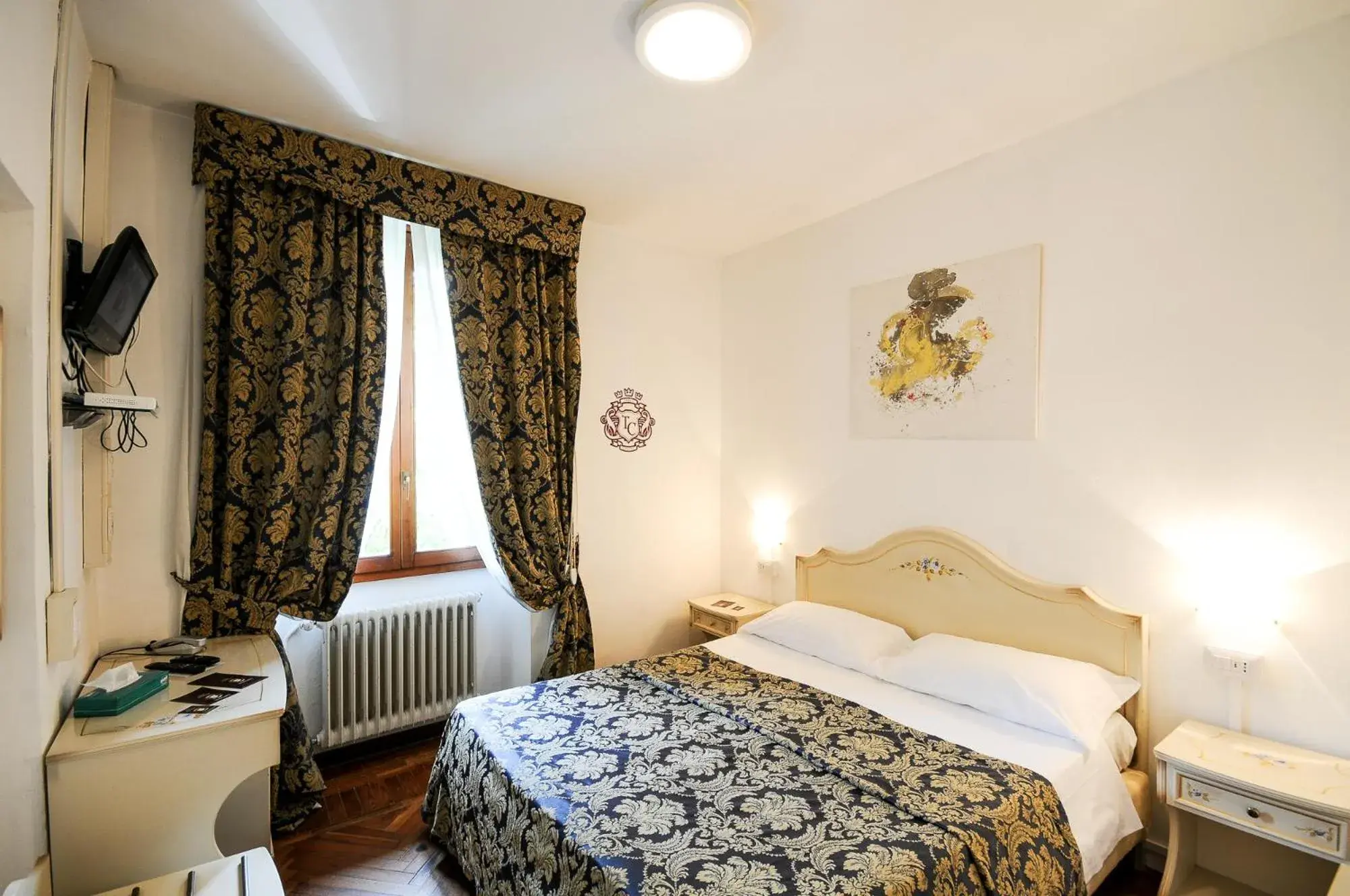 Standard Double or Twin Room in Hotel Terzo Crotto Standard Double or Twin Room in Hotel Terzo Crotto