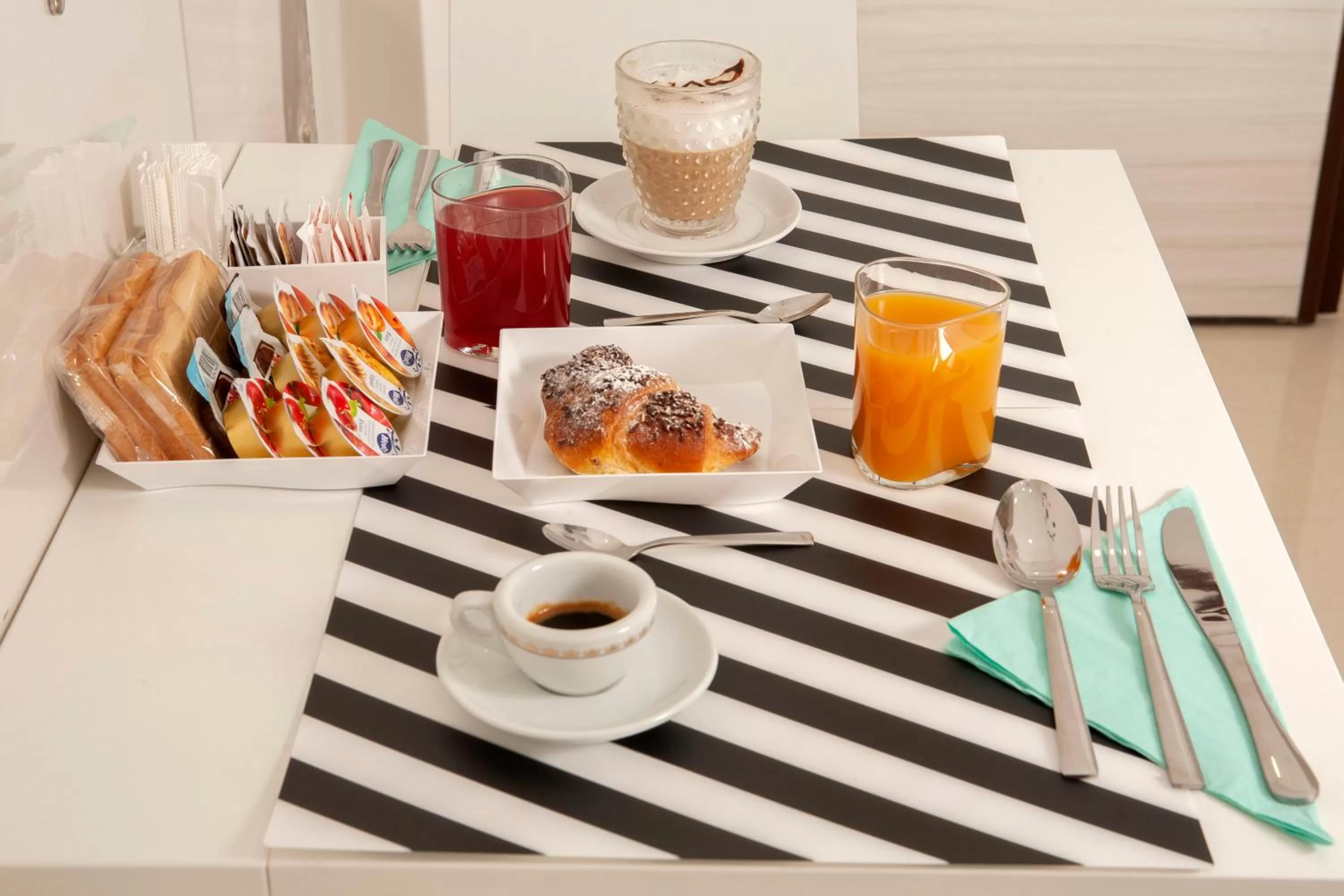 Food and drinks in B&B Relax in Pompei