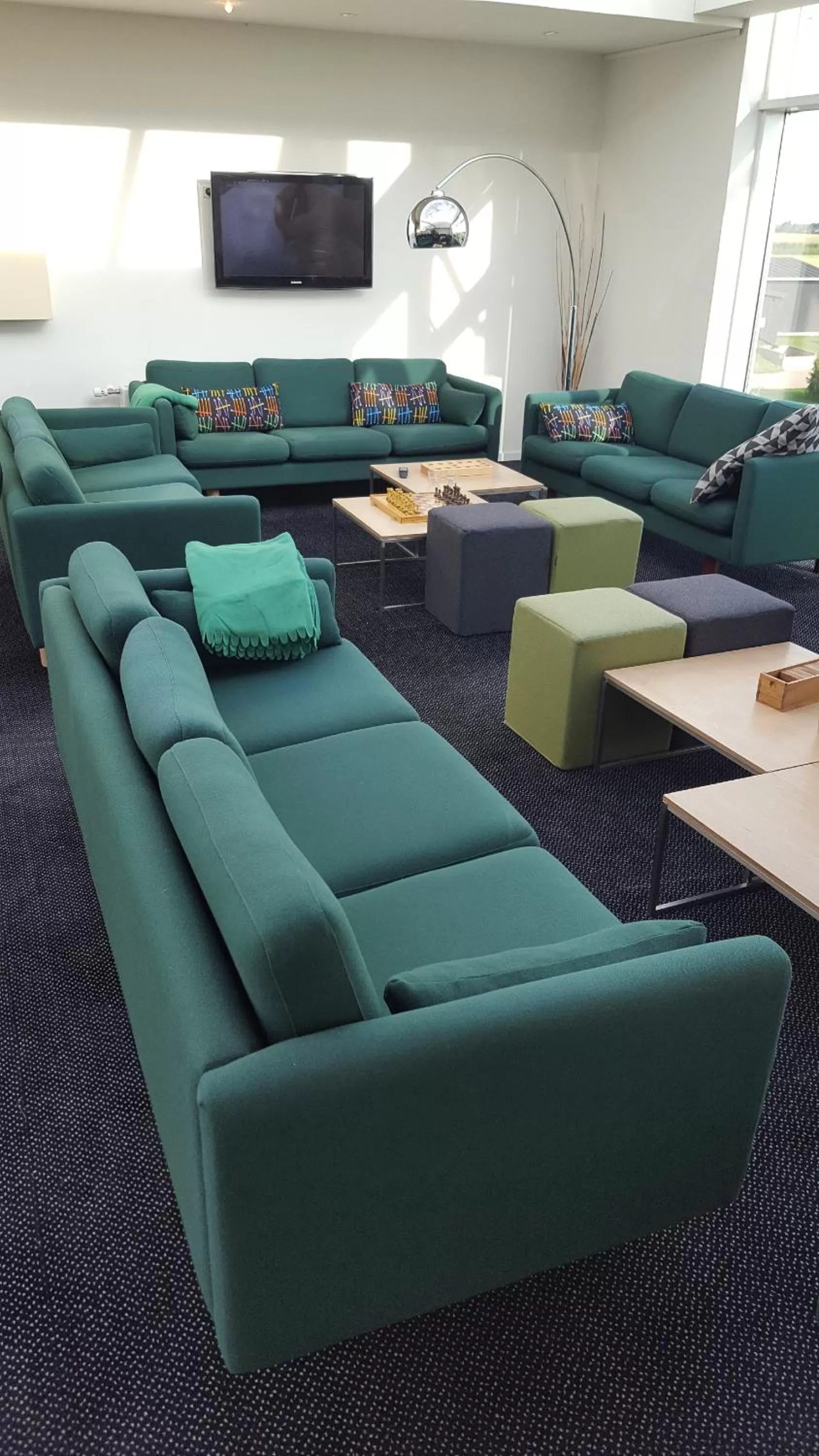 Seating area in OnlySleep Oksebrovej