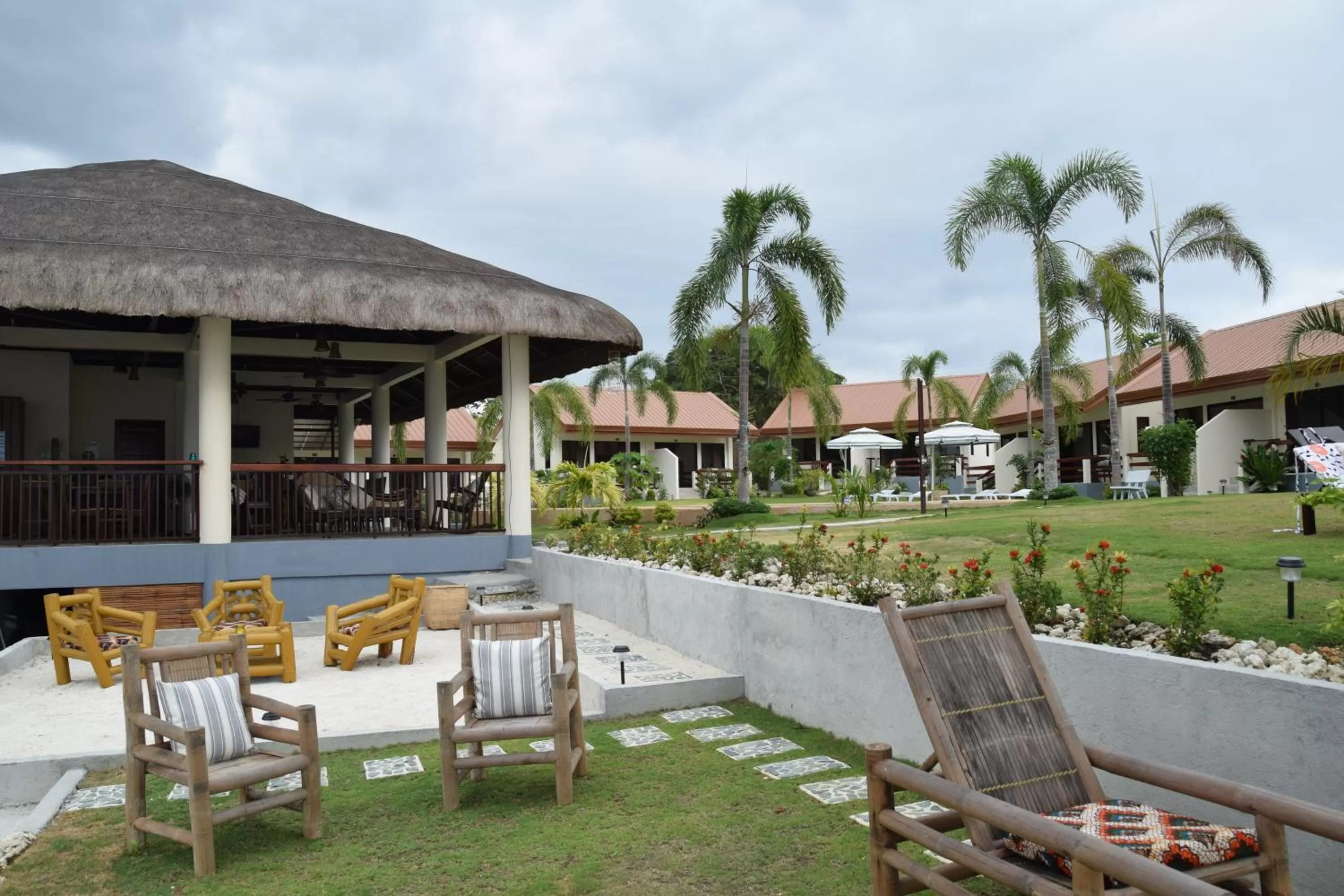 Facade/entrance in Kasagpan