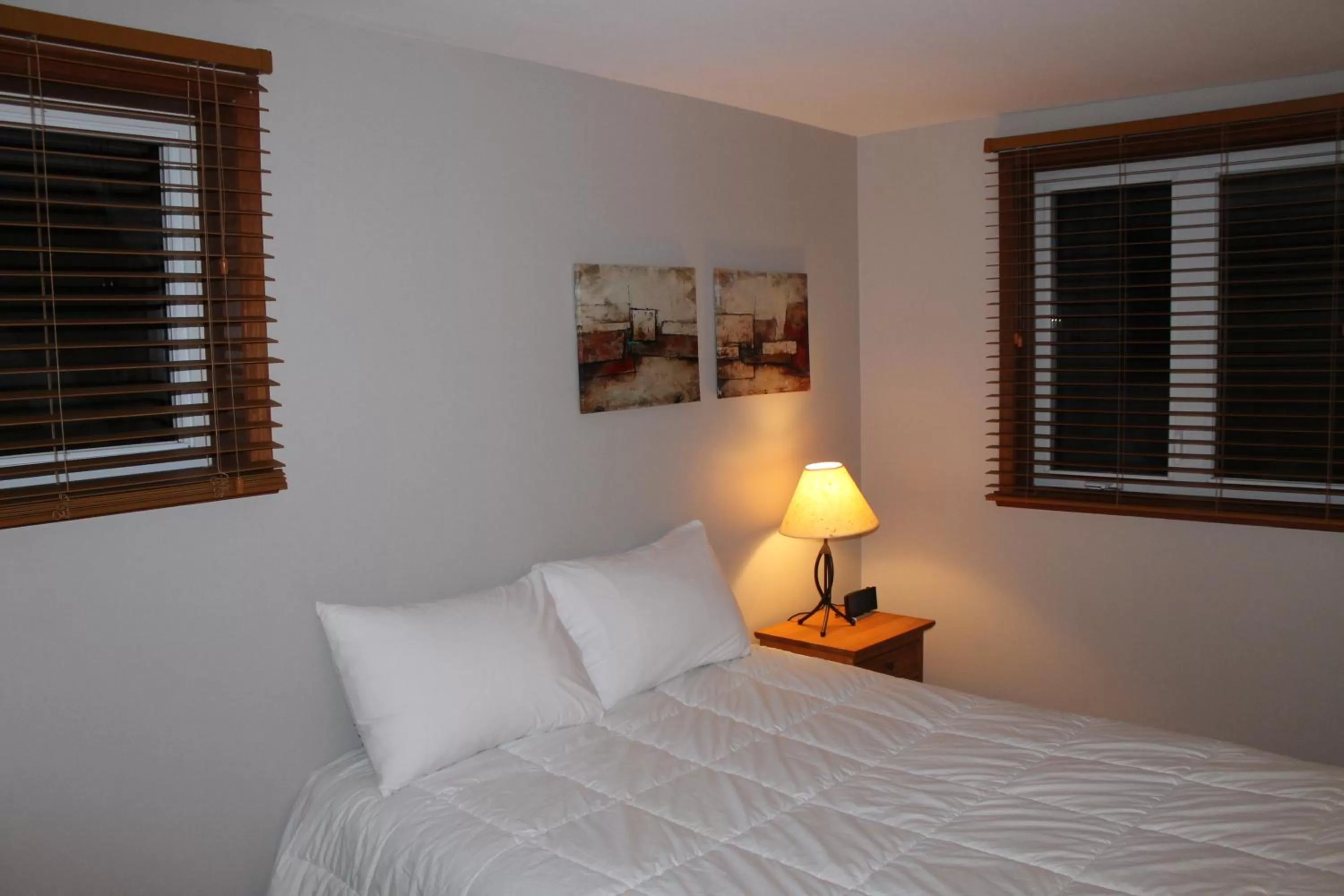 Bed in Auberge Valcartier - Par Aneyro