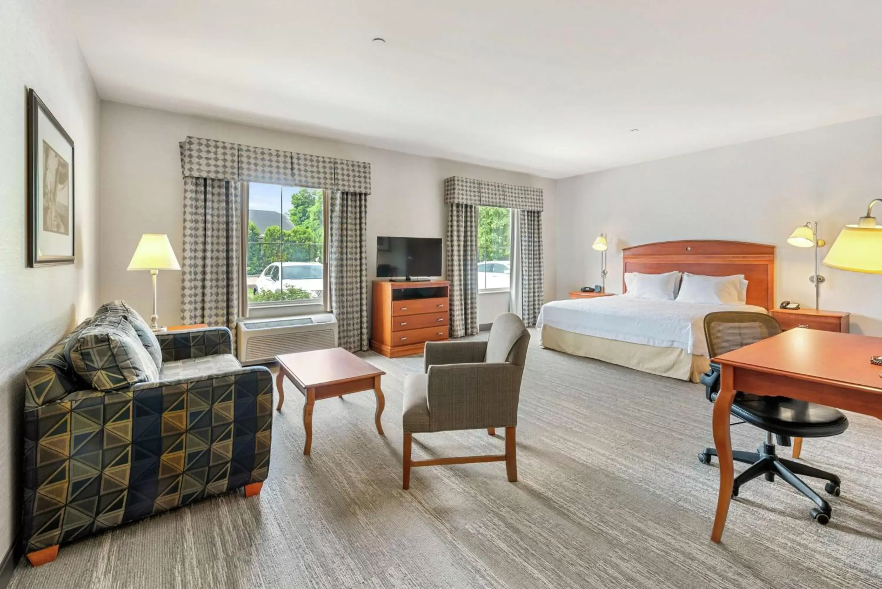 Studio Suite - Non-Smoking in Hampton Inn & Suites Mystic Studio Suite - Non-Smoking in Hampton Inn & Suites Mystic