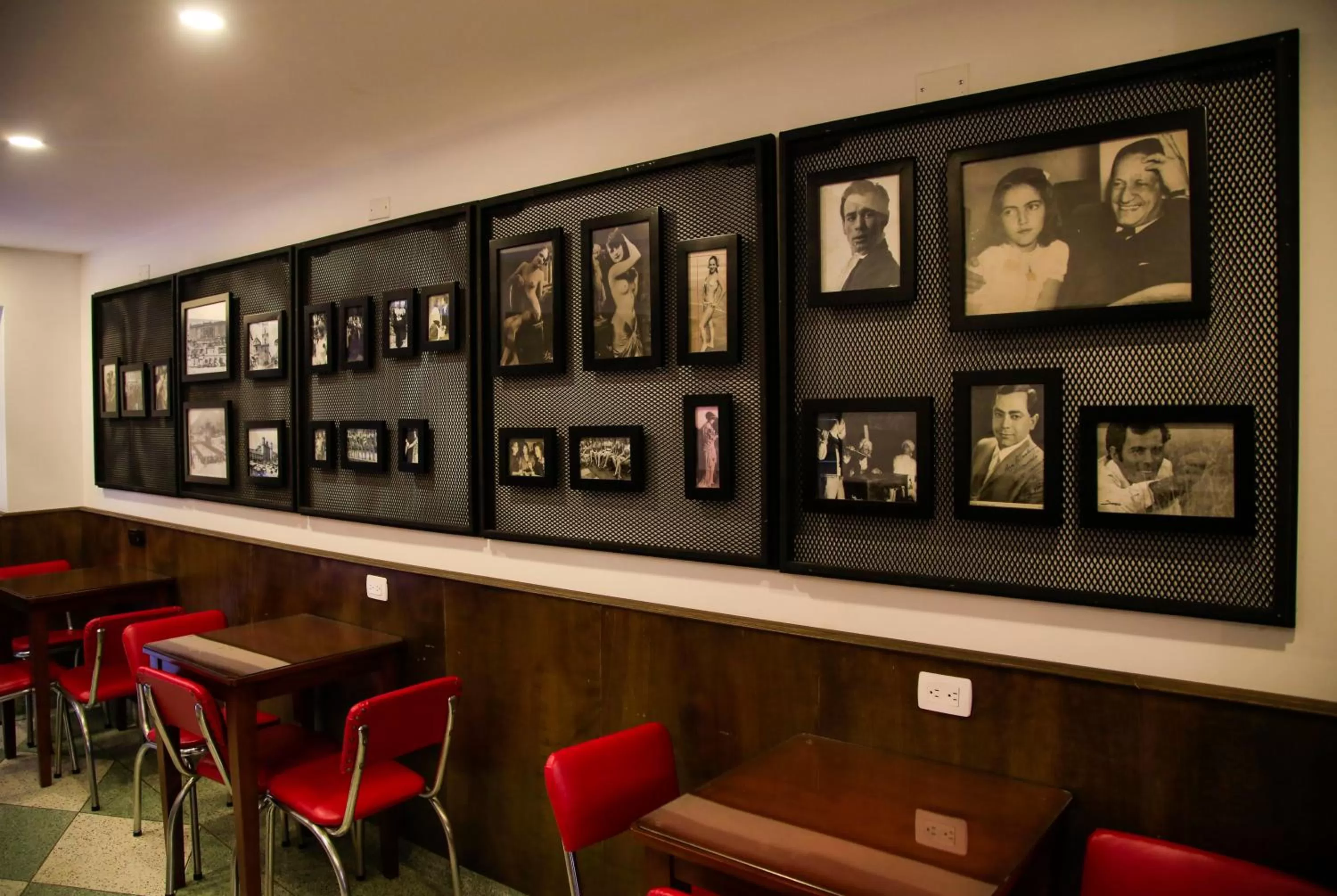 Lounge or bar in Hotel Museo San Moritz