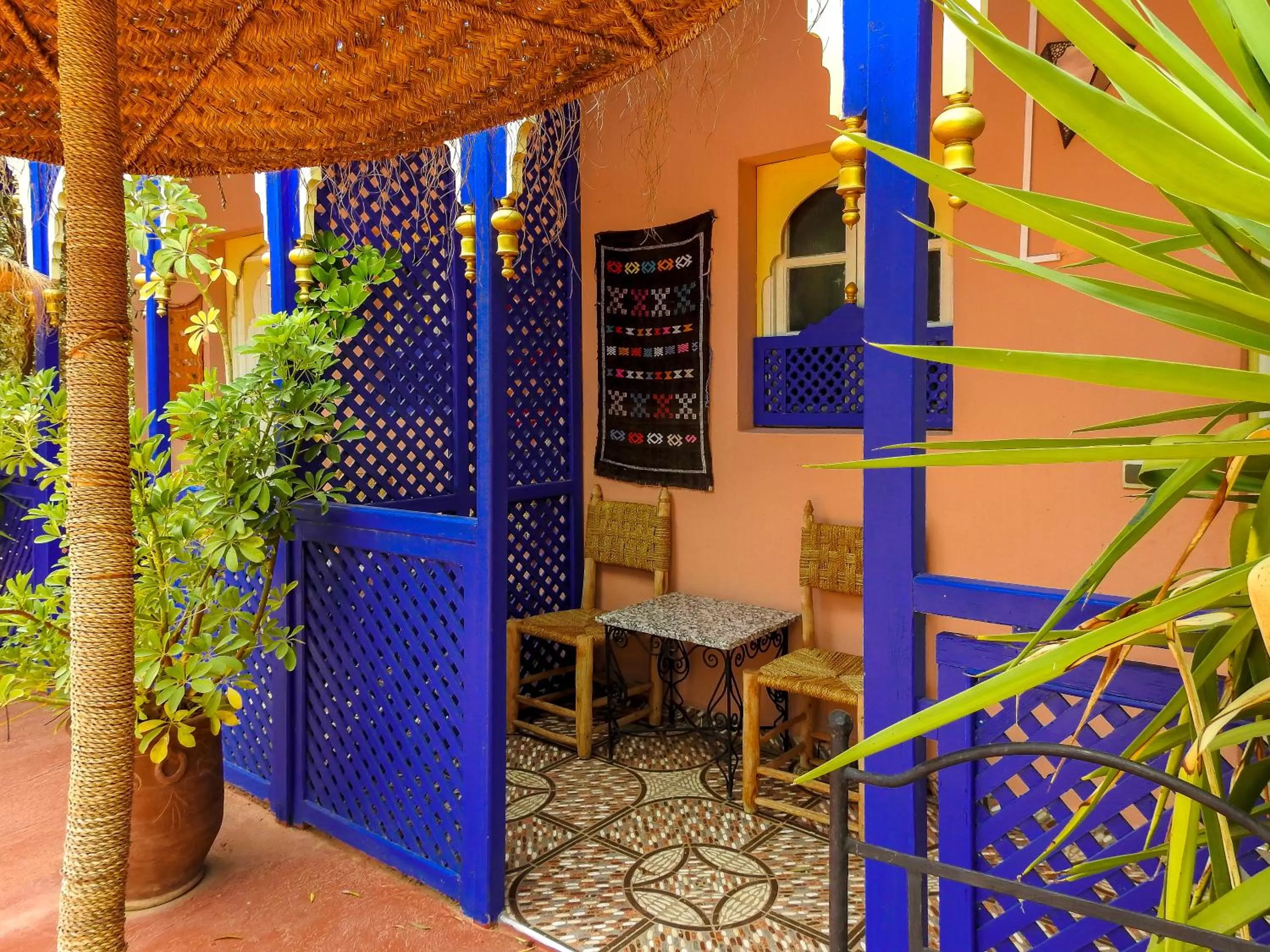 Patio in Le Bleu House
