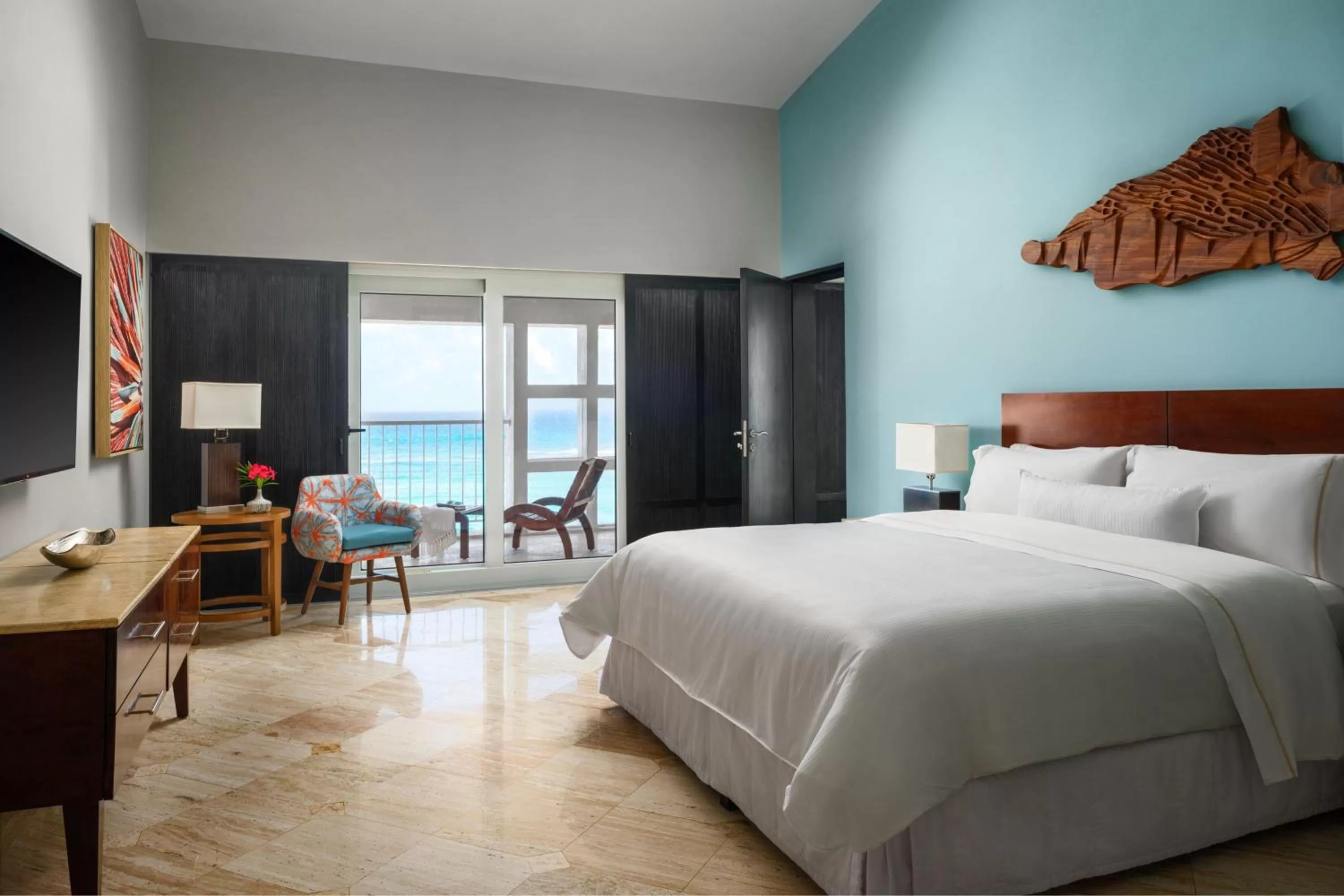 Bedroom, Bed in The Westin Resort & Spa Cancun