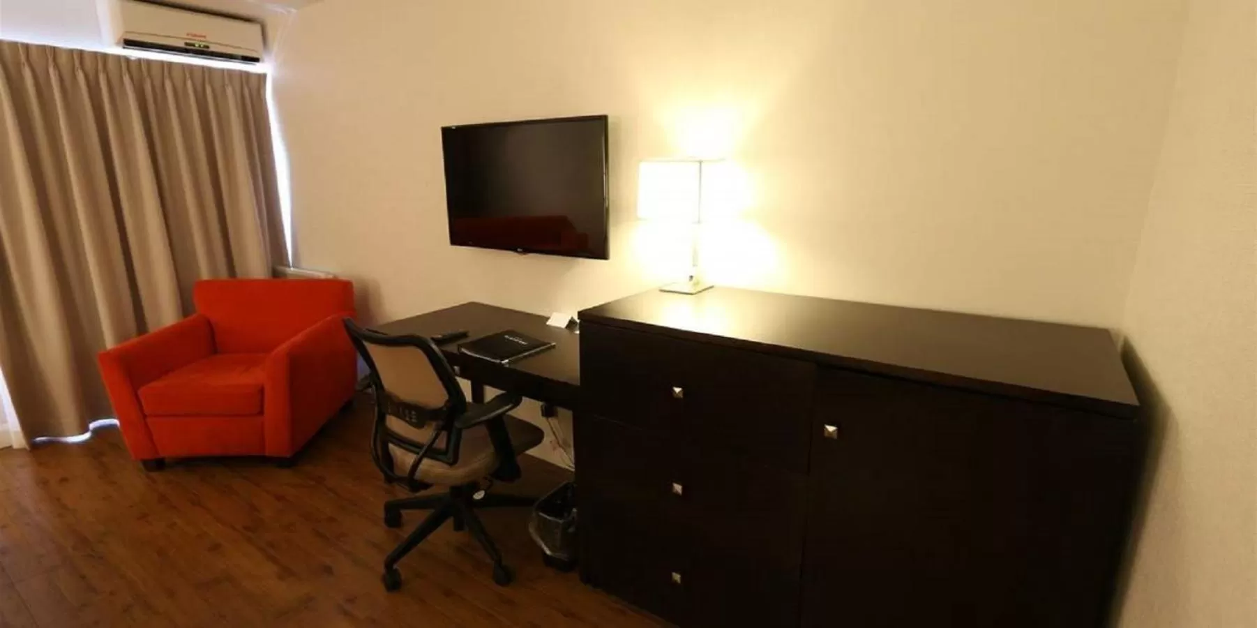 Seating area in Hotel Classique