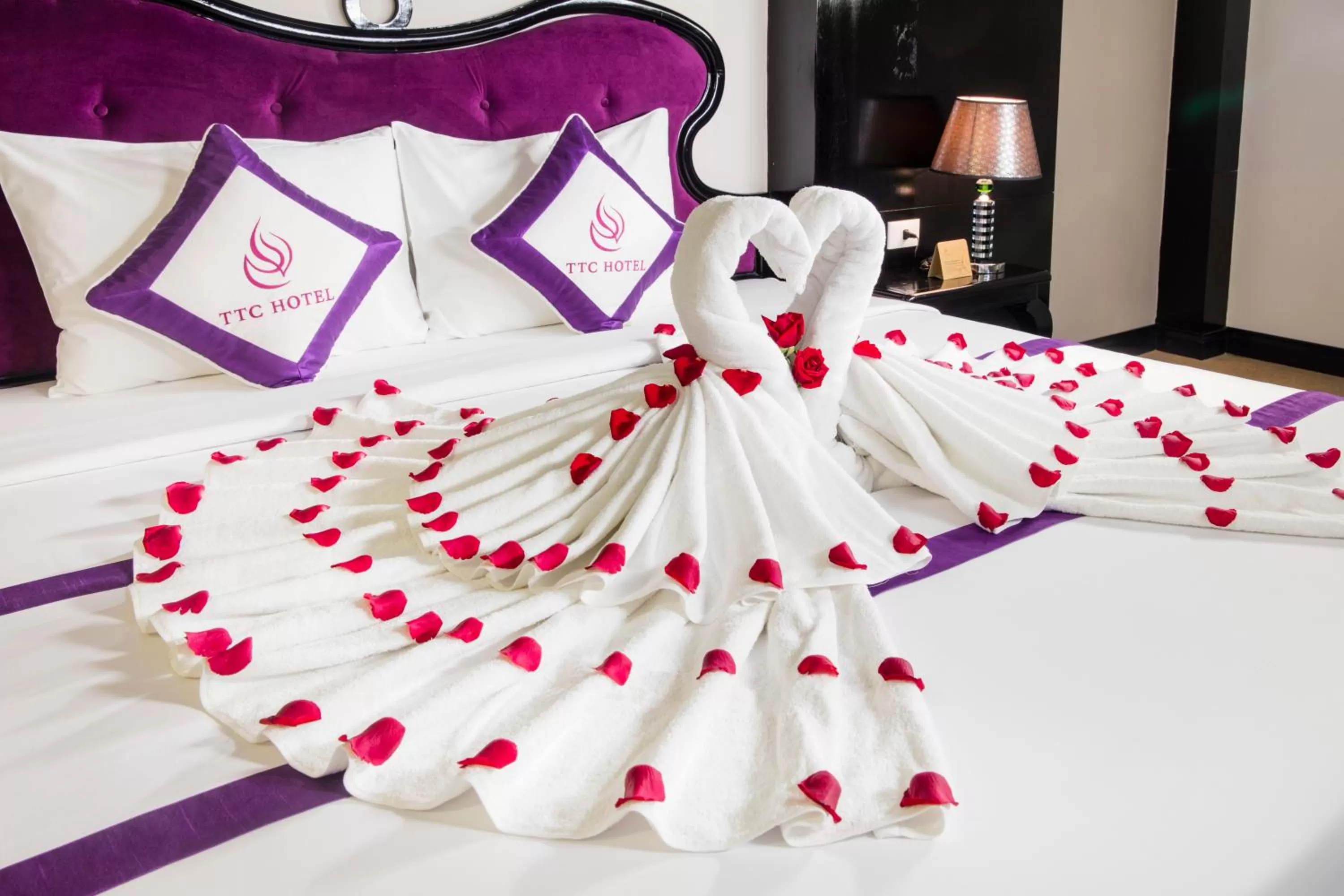 Bed in TTC Hotel Can Tho