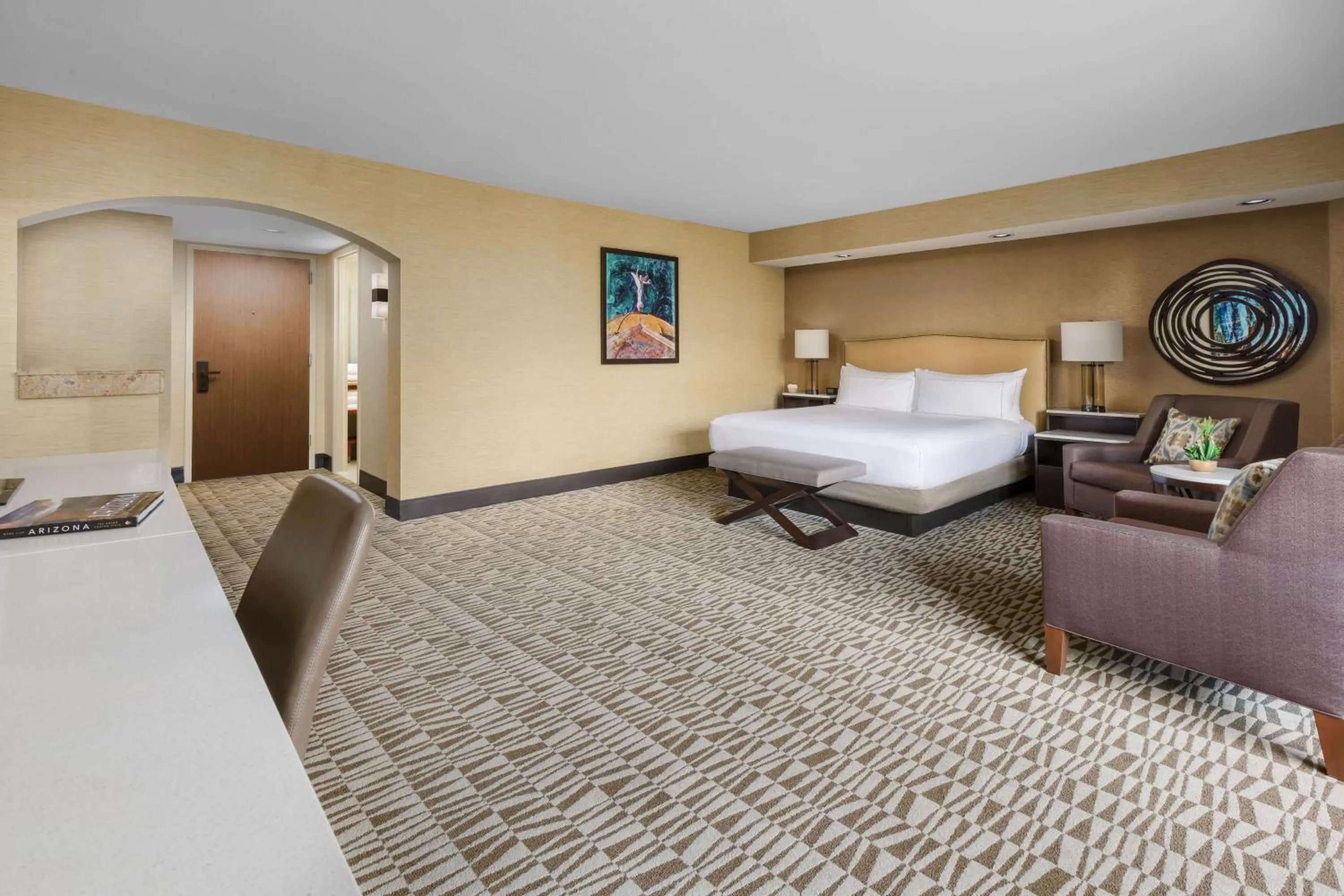 Bedroom, Bed in Hilton Phoenix Airport