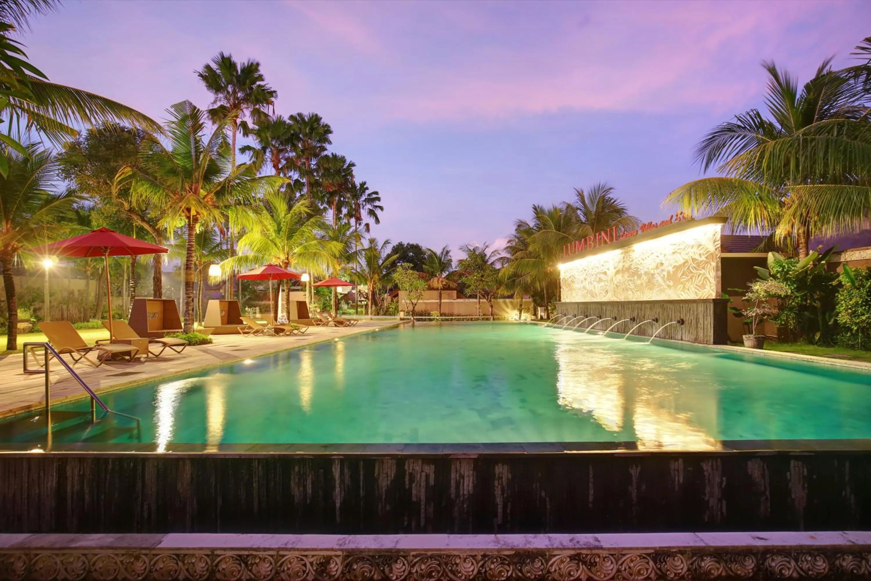 Swimming pool in Lumbini Luxury Villas and Spa