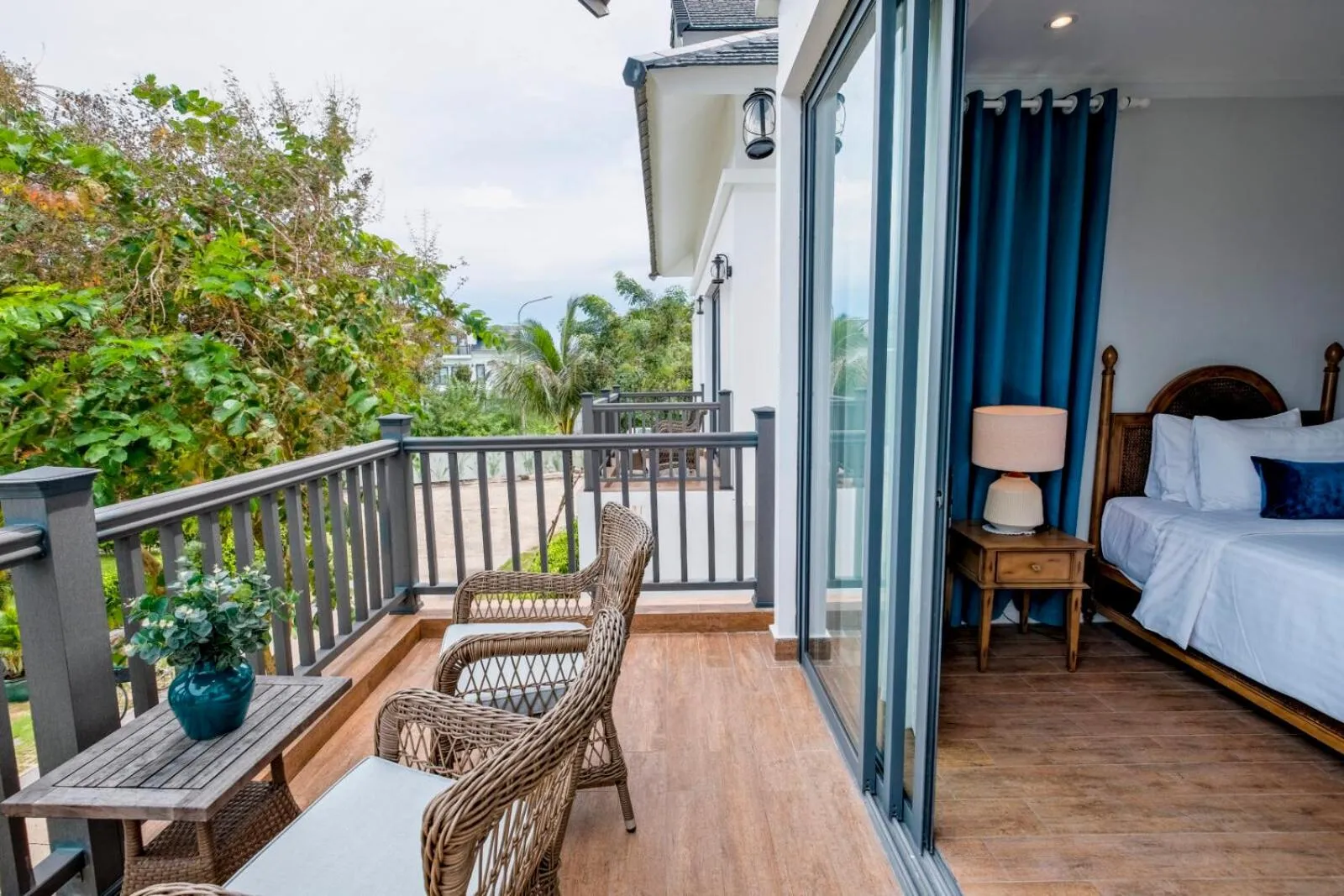 Balcony/Terrace, Bed in Sunset Sanato Resort & Villas