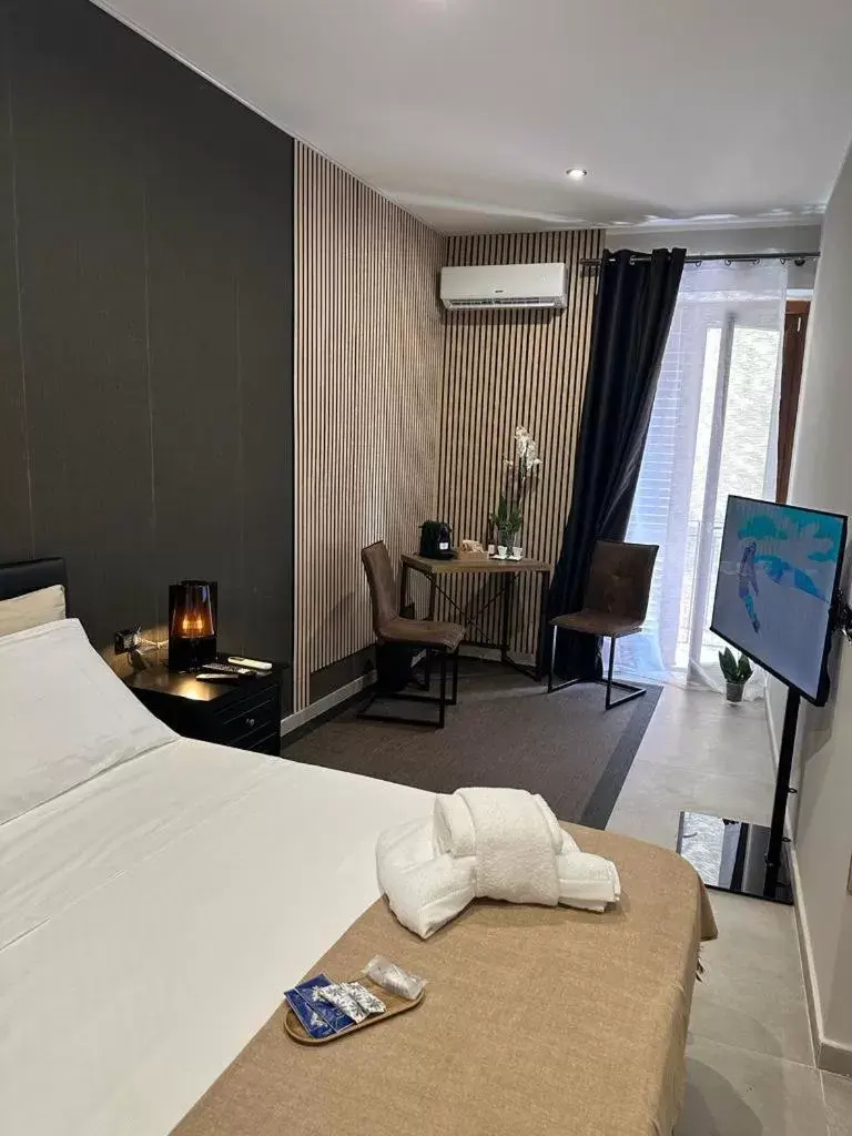 Deluxe Double Room with Balcony in BL Rooms Deluxe Double Room with Balcony in BL Rooms