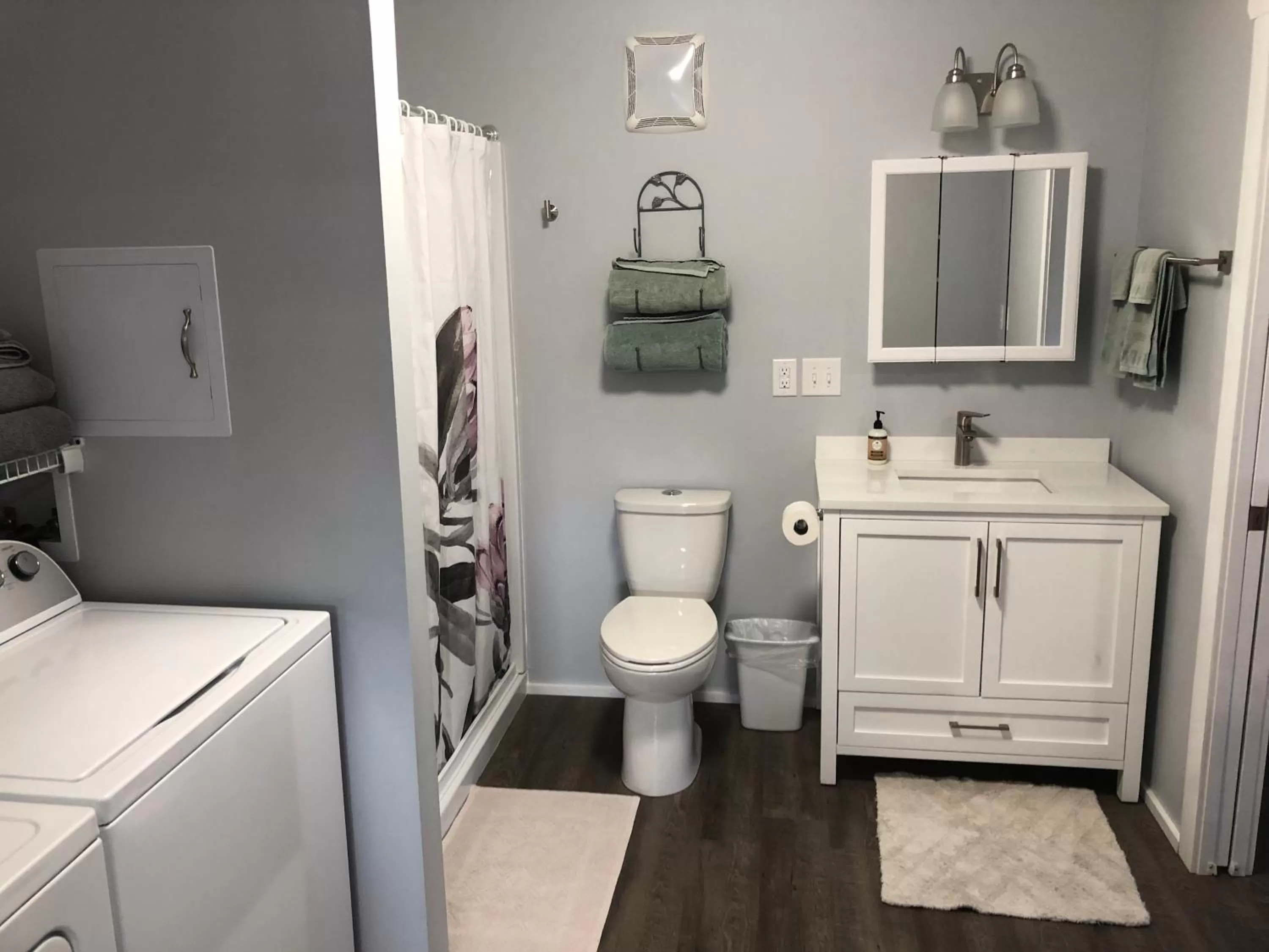 Bathroom in Copperville B & B